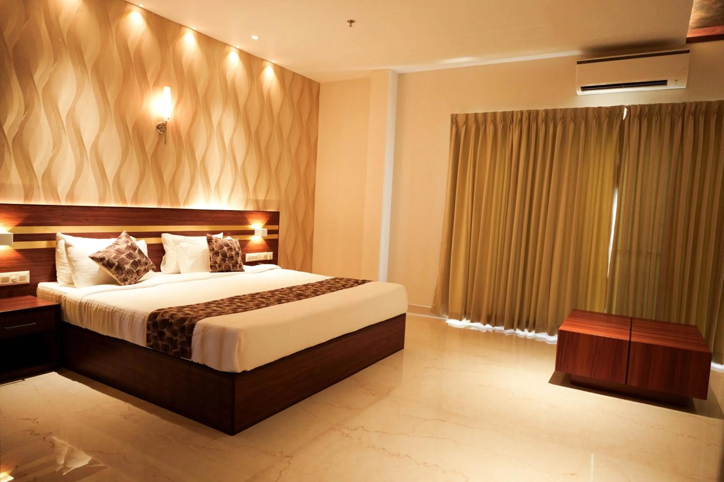 Bed in Valluvanad Residency