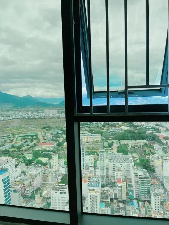 Pearl Nha Trang Beach Apartment