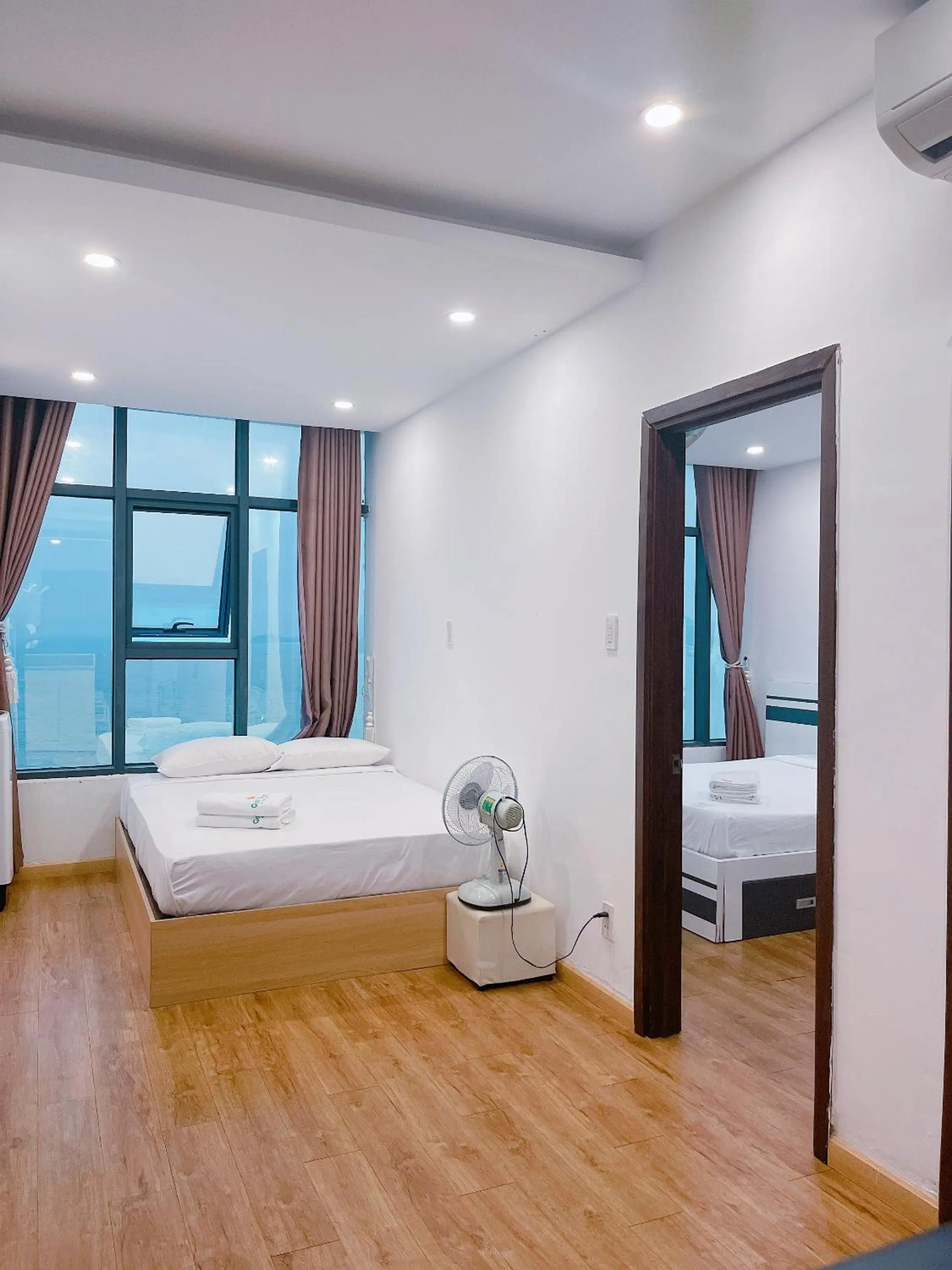 Bed in Pearl Nha Trang Beach Apartment