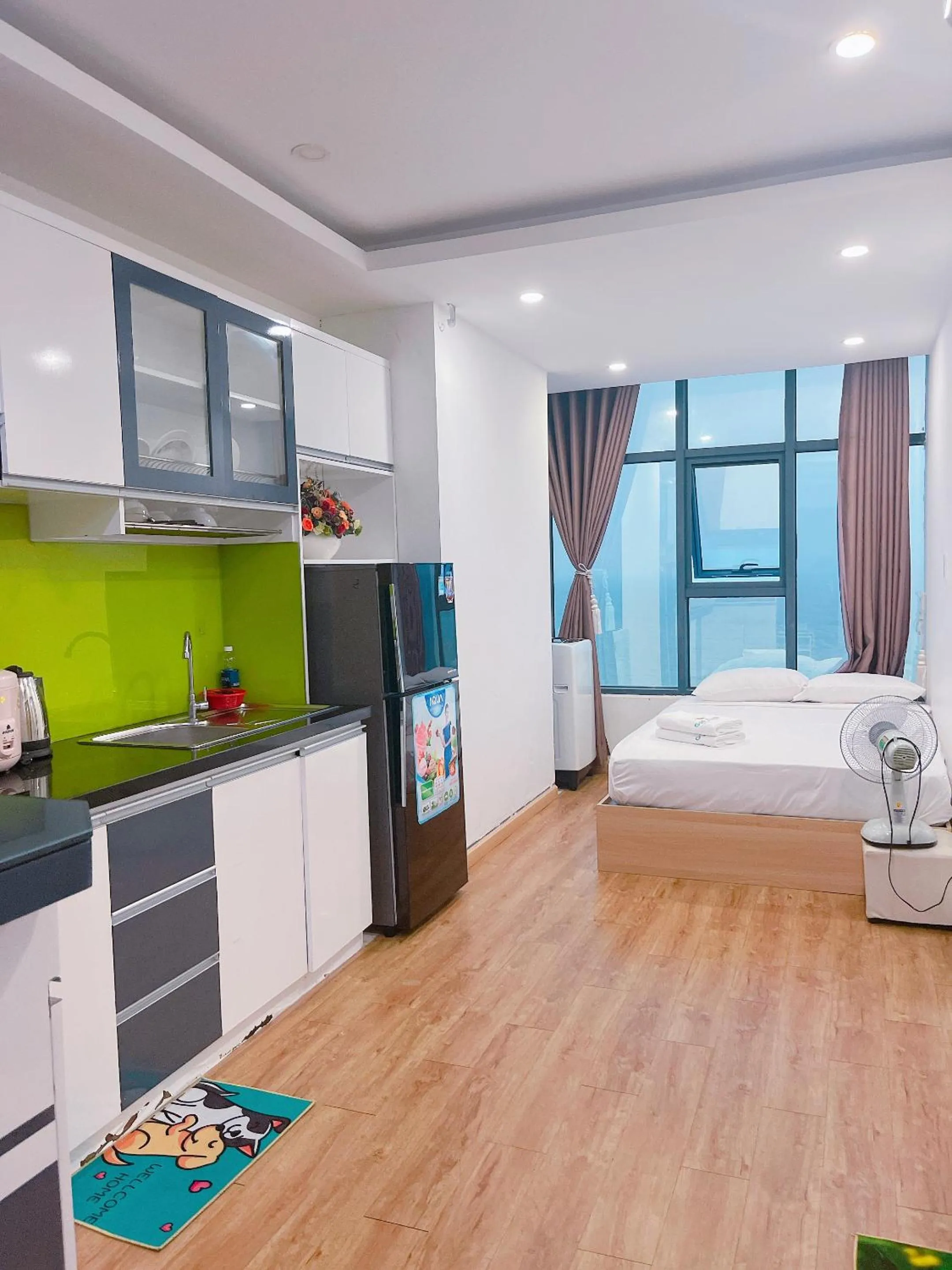 Bed in Pearl Nha Trang Beach Apartment