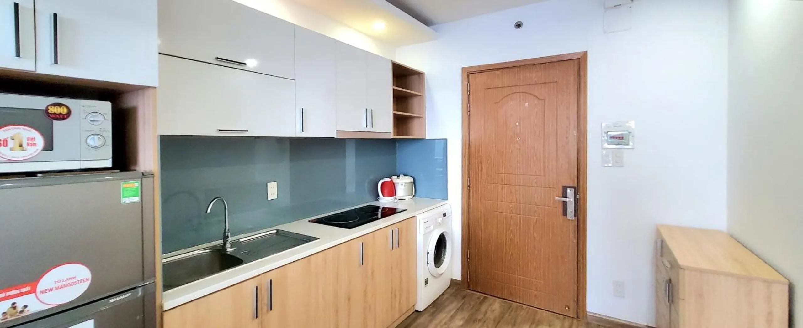 Kitchen or kitchenette in Pearl Nha Trang Beach Apartment