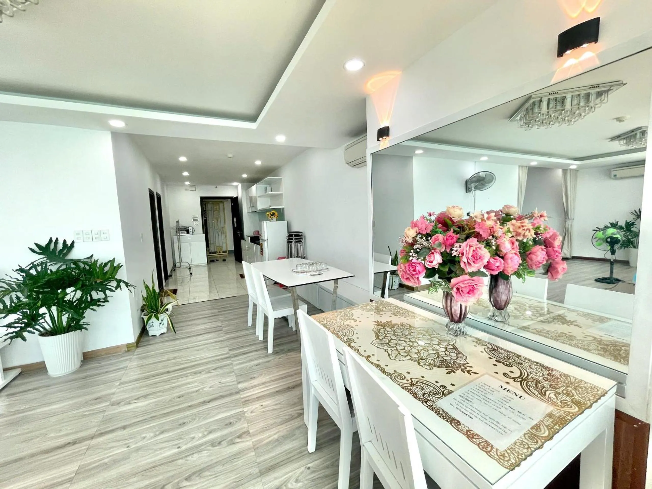 Pearl Nha Trang Beach Apartment