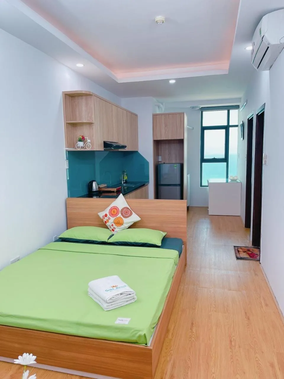 Bed in Pearl Nha Trang Beach Apartment