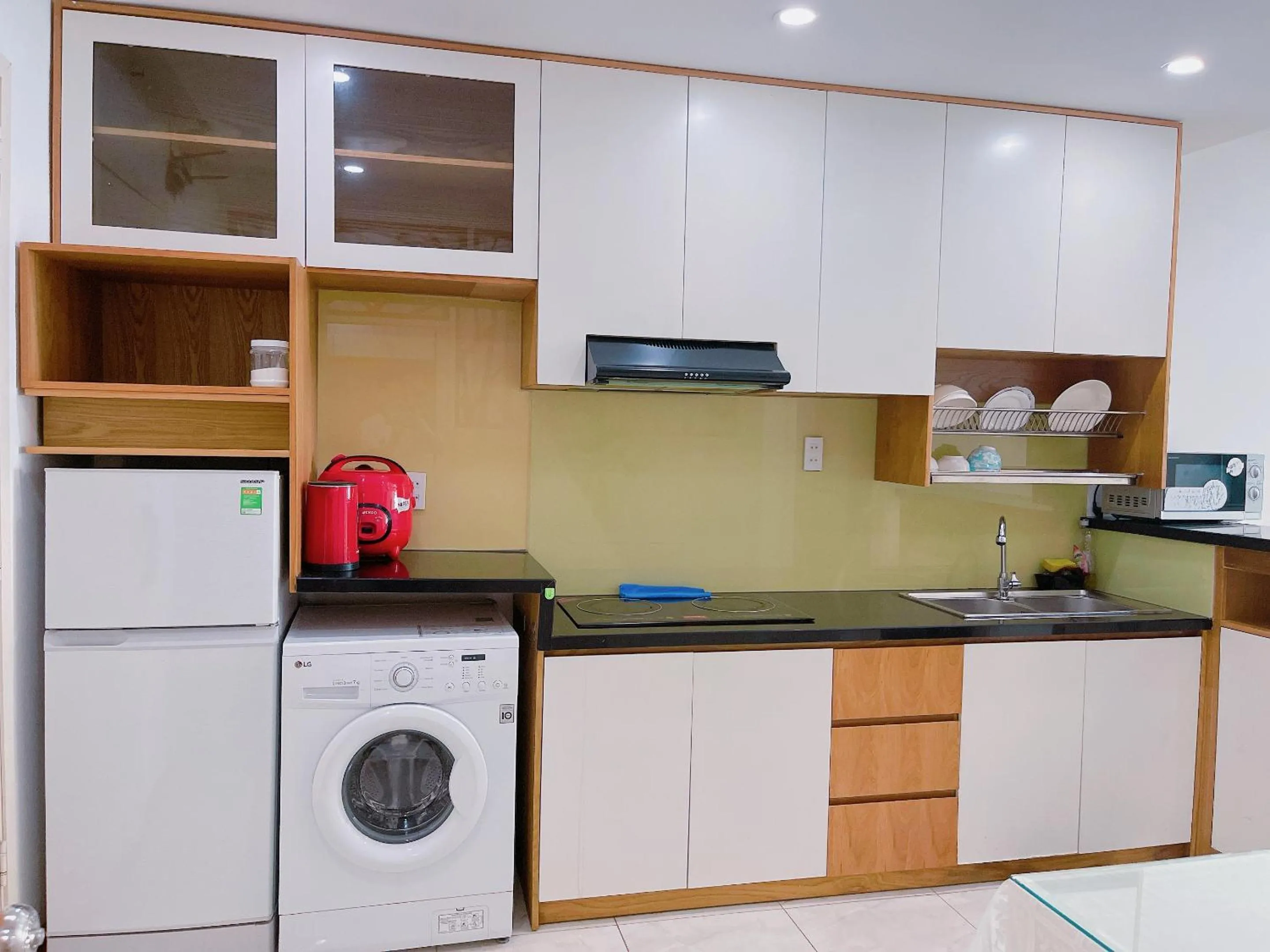 Pearl Nha Trang Beach Apartment