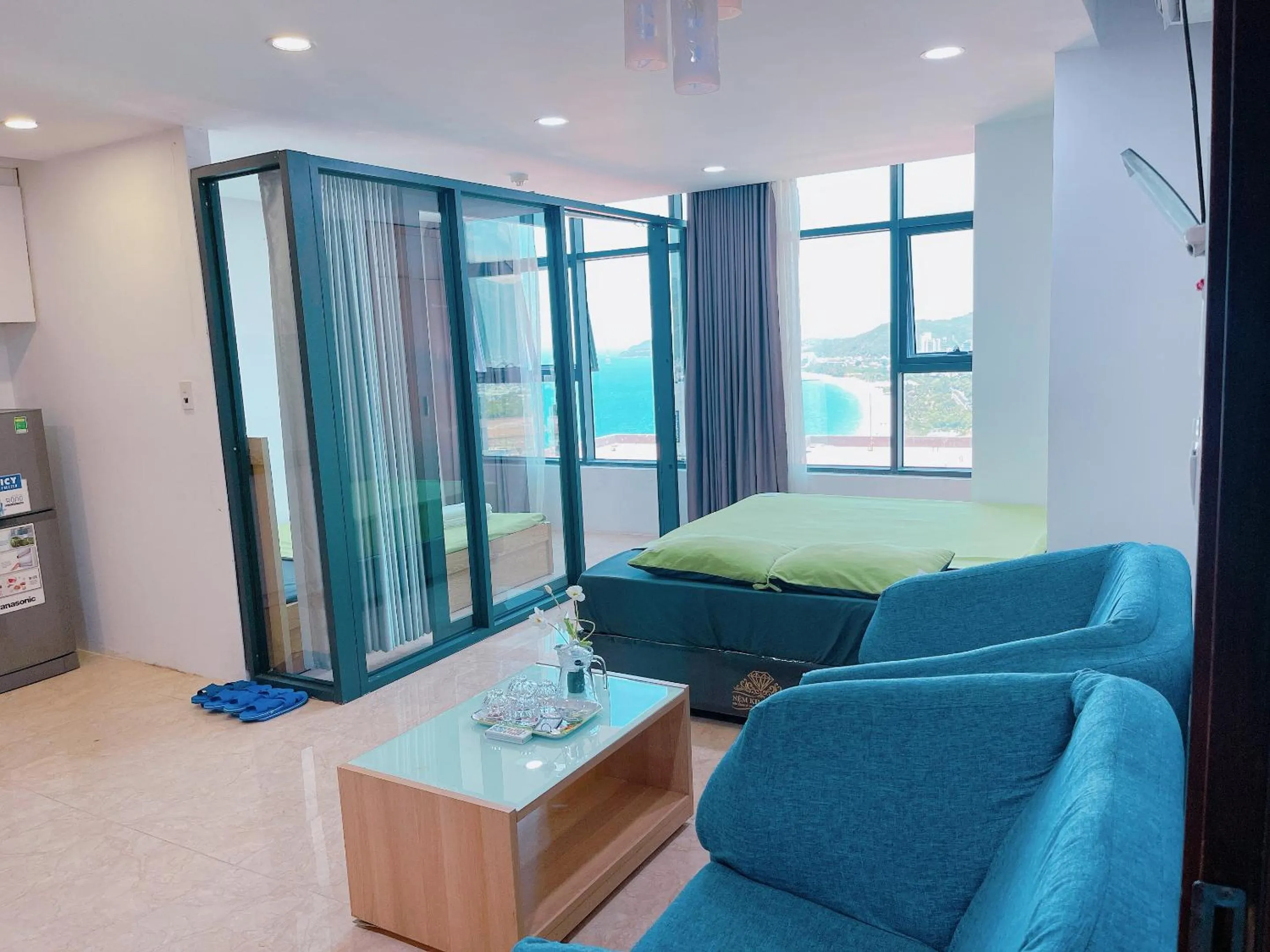 Photo of the whole room in Pearl Nha Trang Beach Apartment