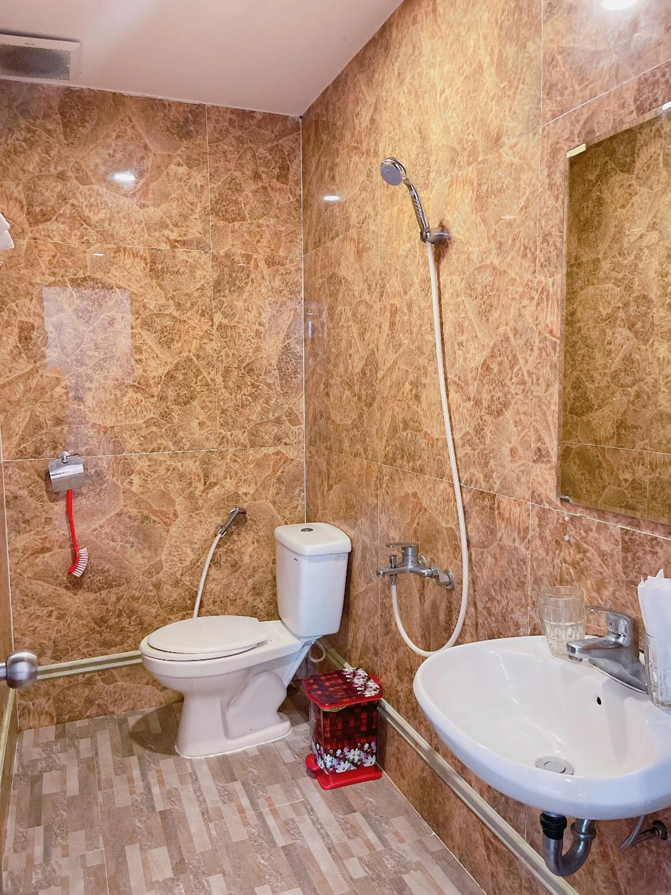 Shower in Pearl Nha Trang Beach Apartment