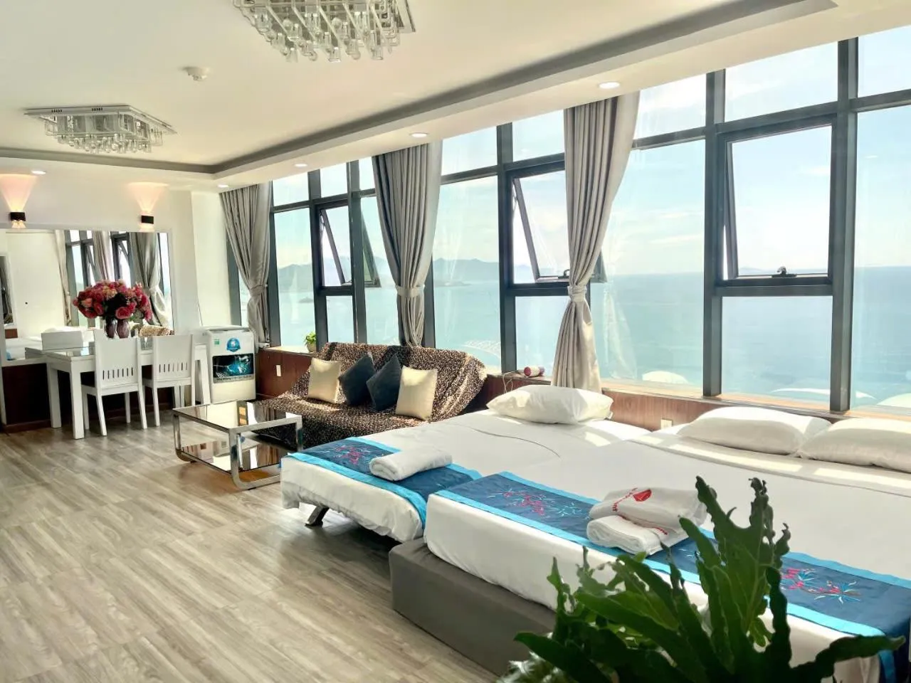 Bed in Pearl Nha Trang Beach Apartment