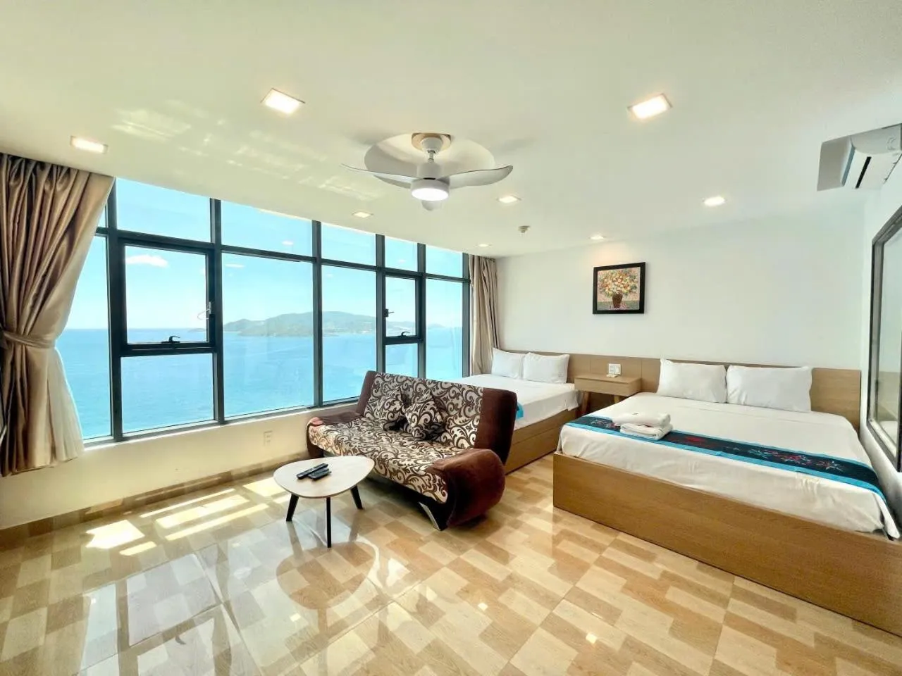 Bed in Pearl Nha Trang Beach Apartment