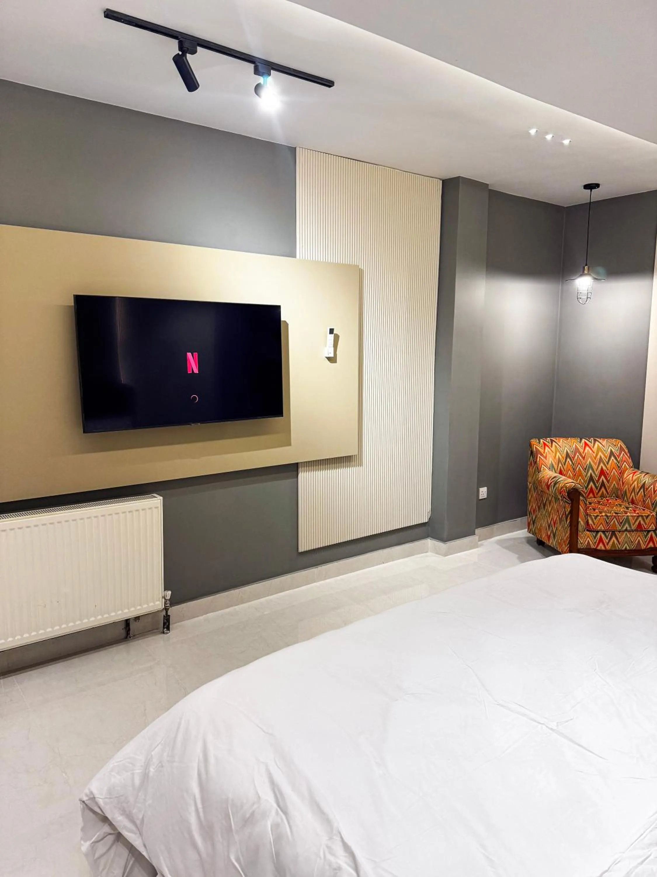 Bed in Metropole Hotel