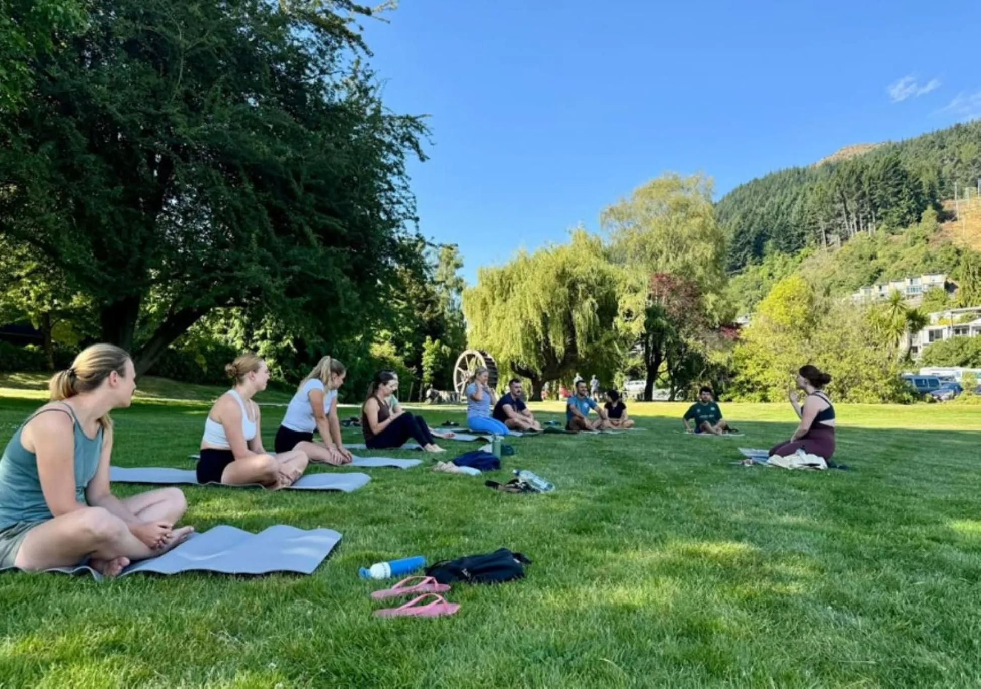 The Flaming Kiwi Backpackers