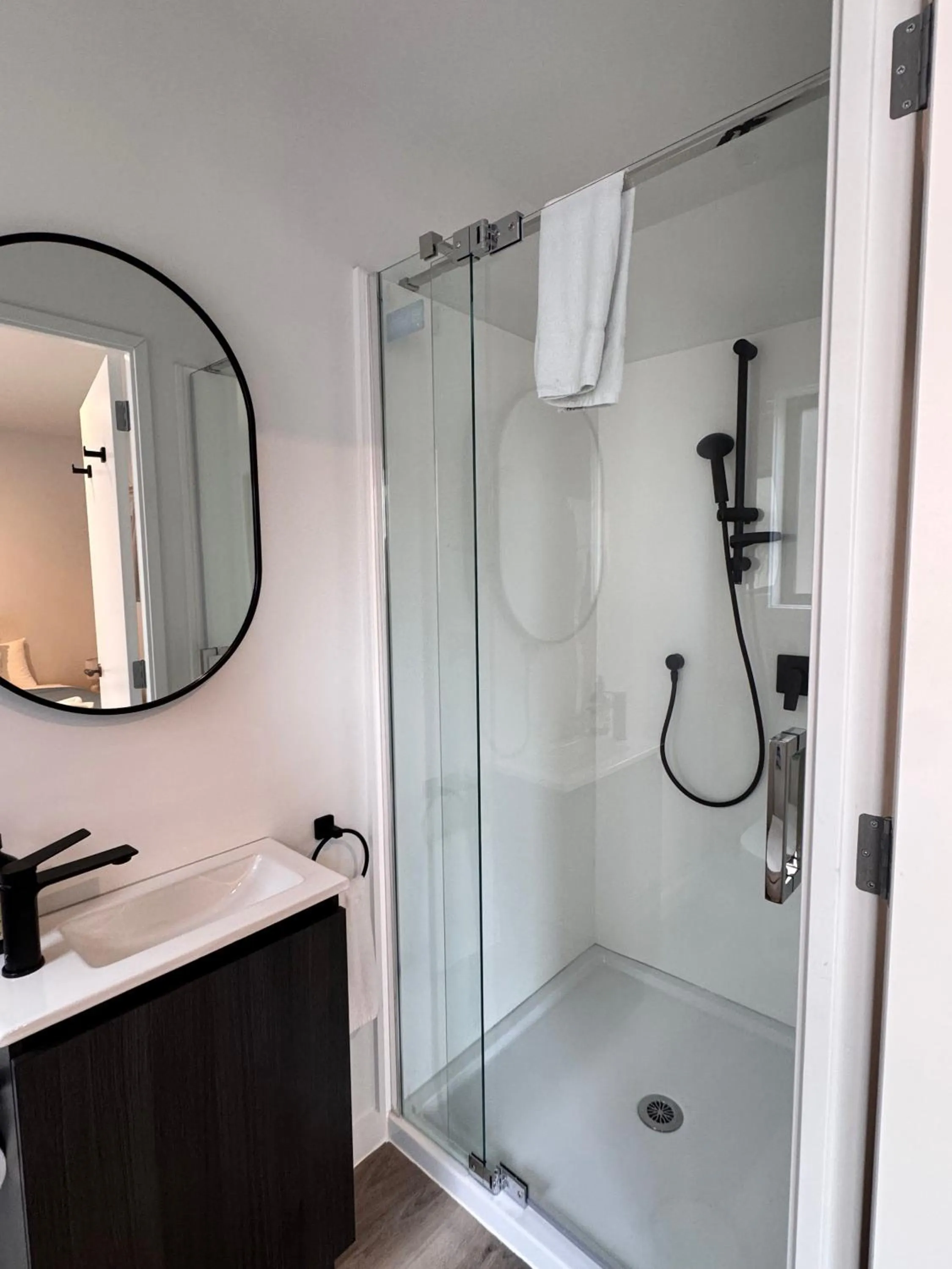 The Flaming Kiwi Backpackers