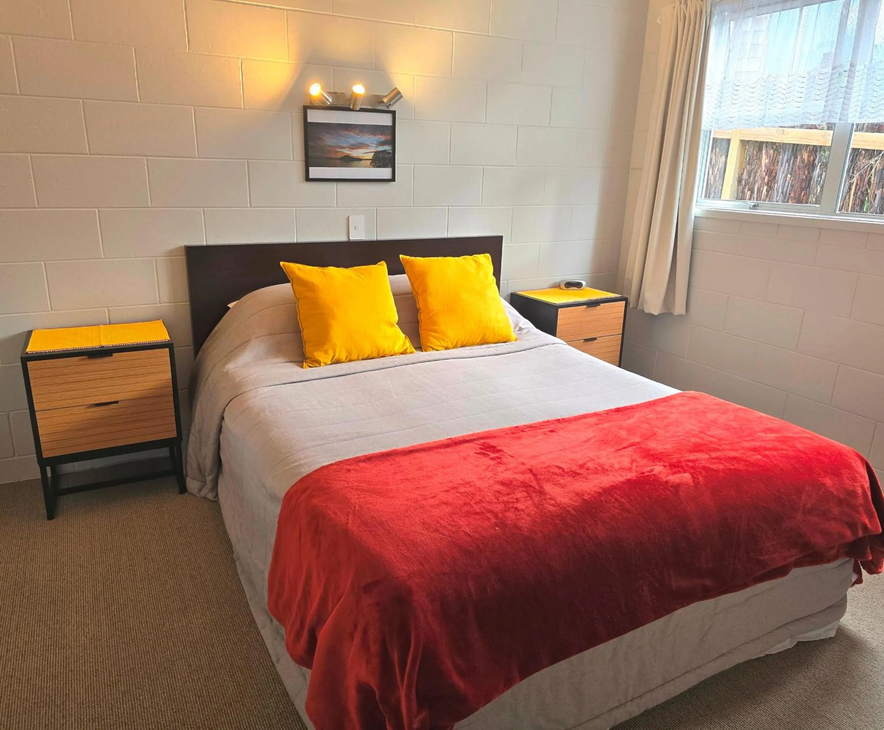 Bed in Ala Moana Motel