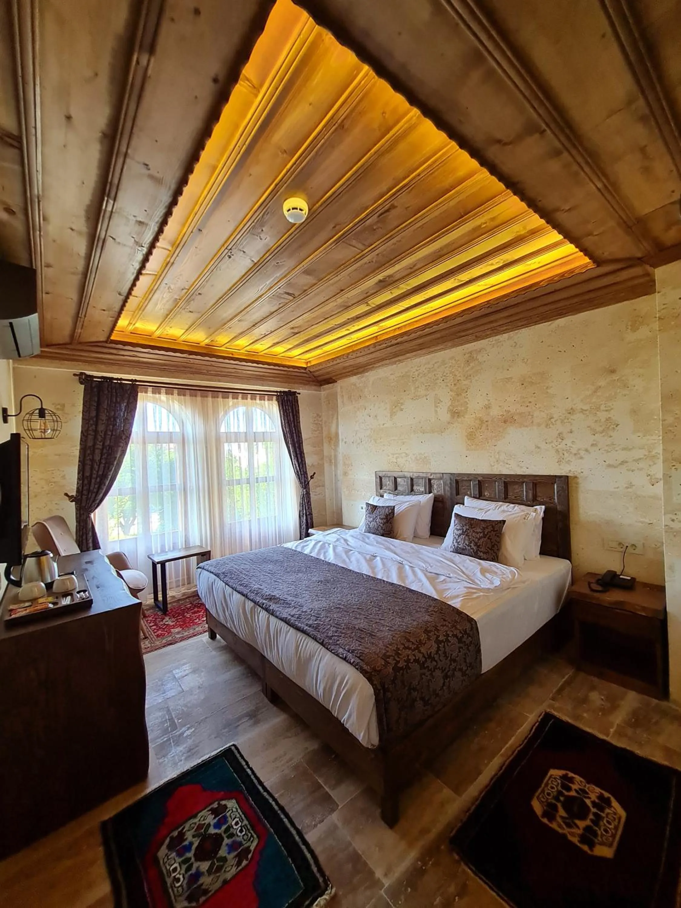 Photo of the whole room, Bed in Flavia Cappadocia Hotel