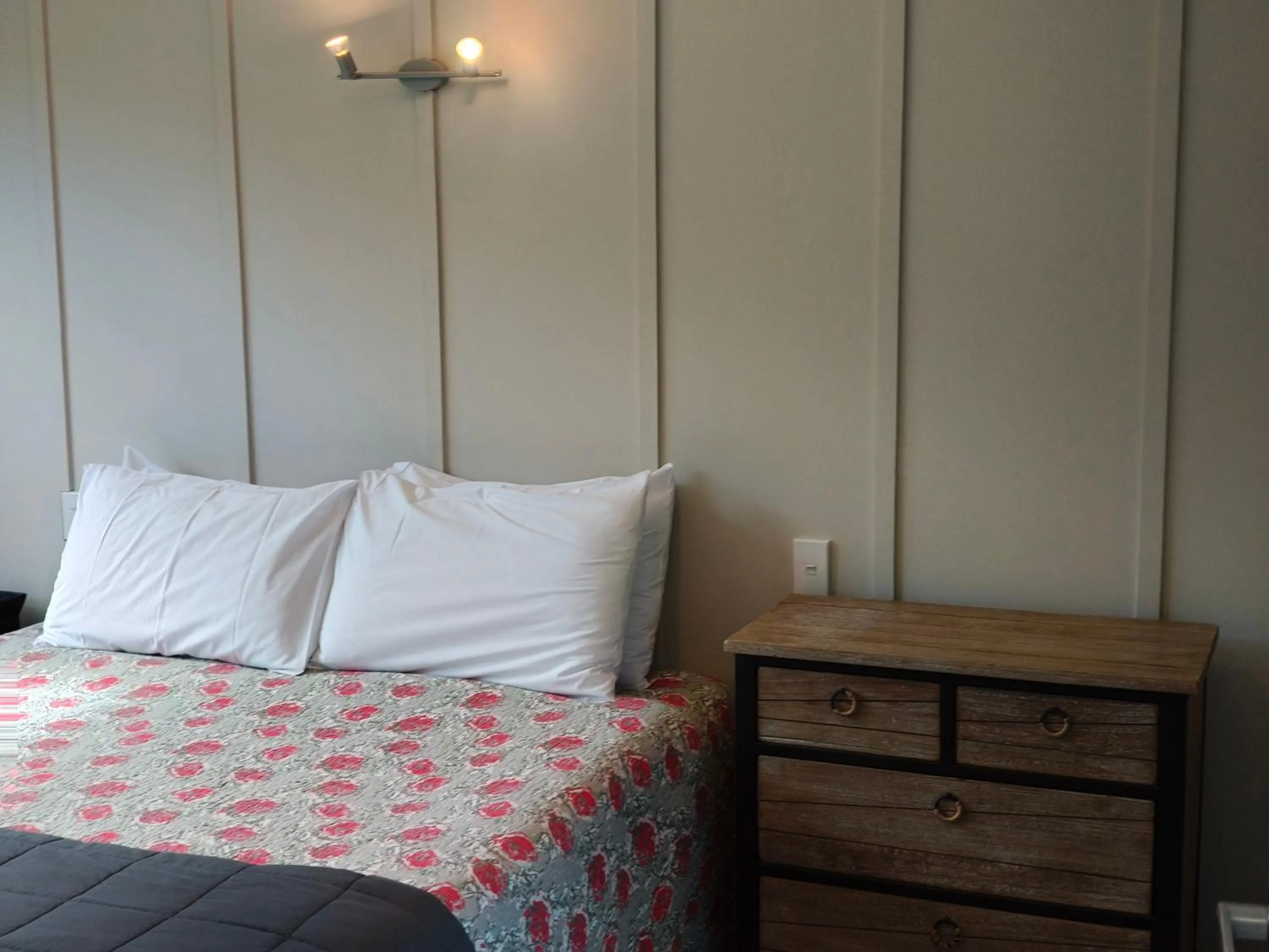 Bed in Braxmere Lodge