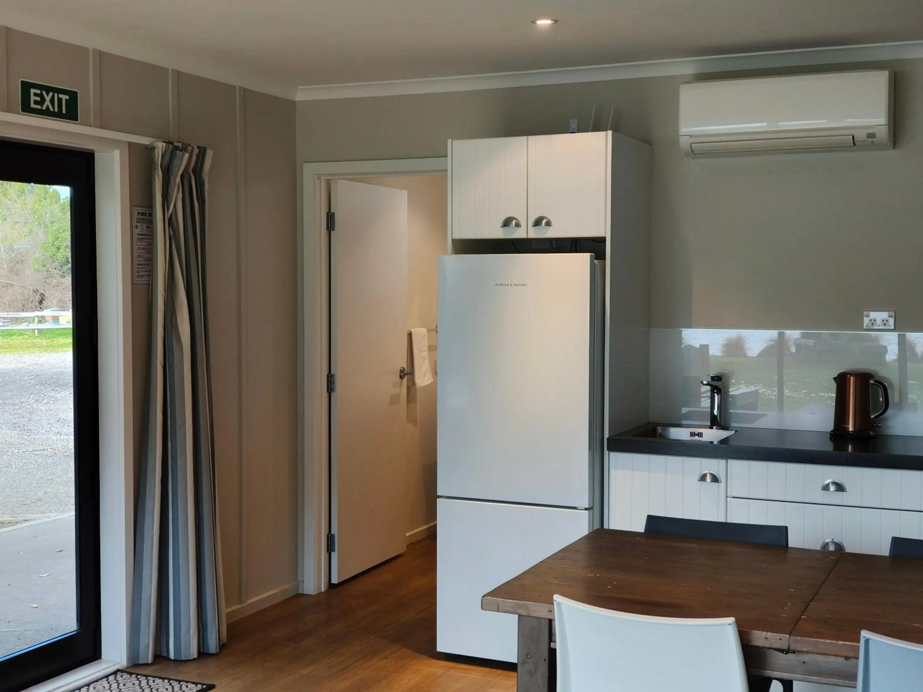 Kitchen or kitchenette in Braxmere Lodge