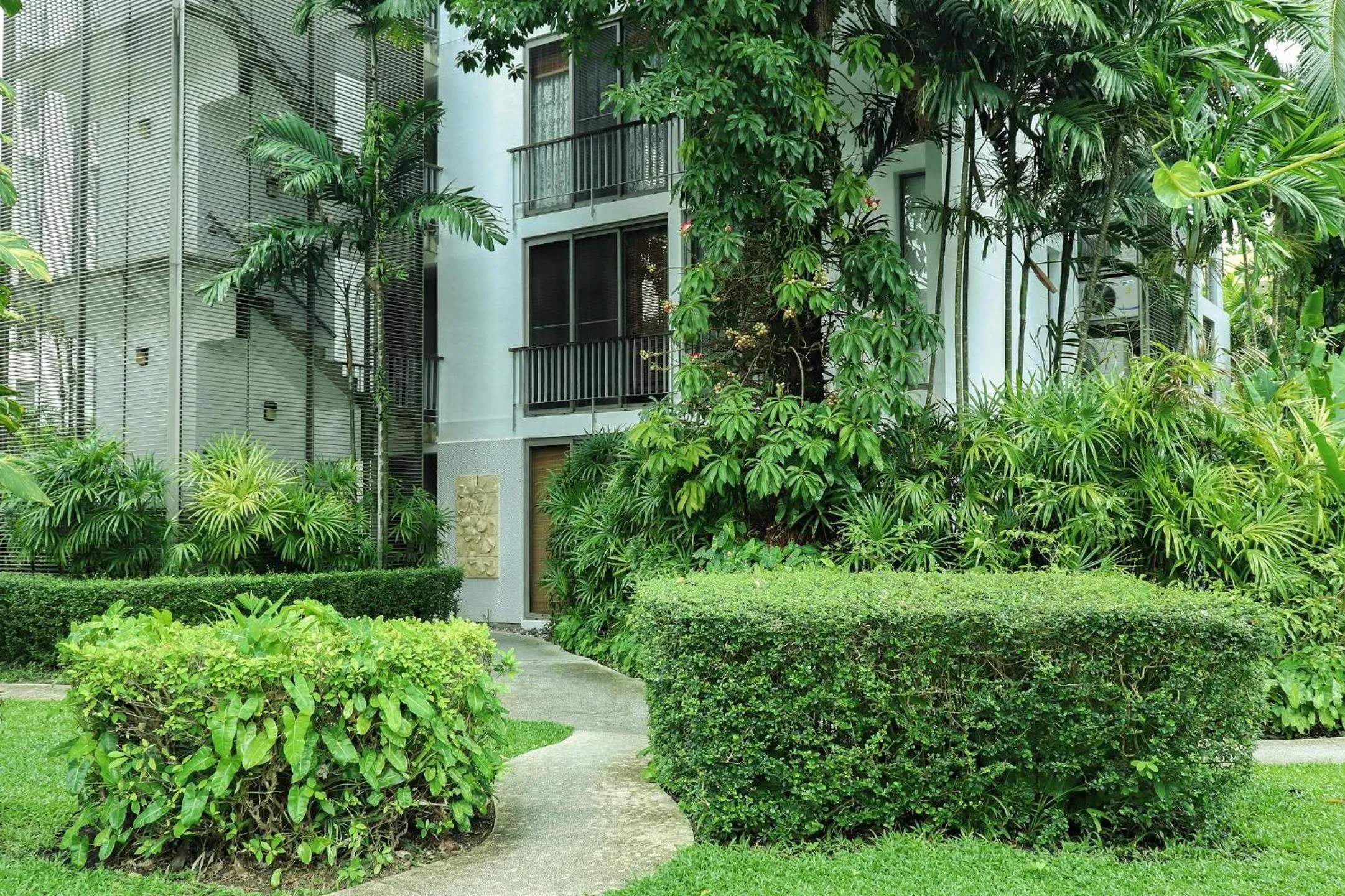 Property building in Casuarina Shores Apartment - SHA Plus