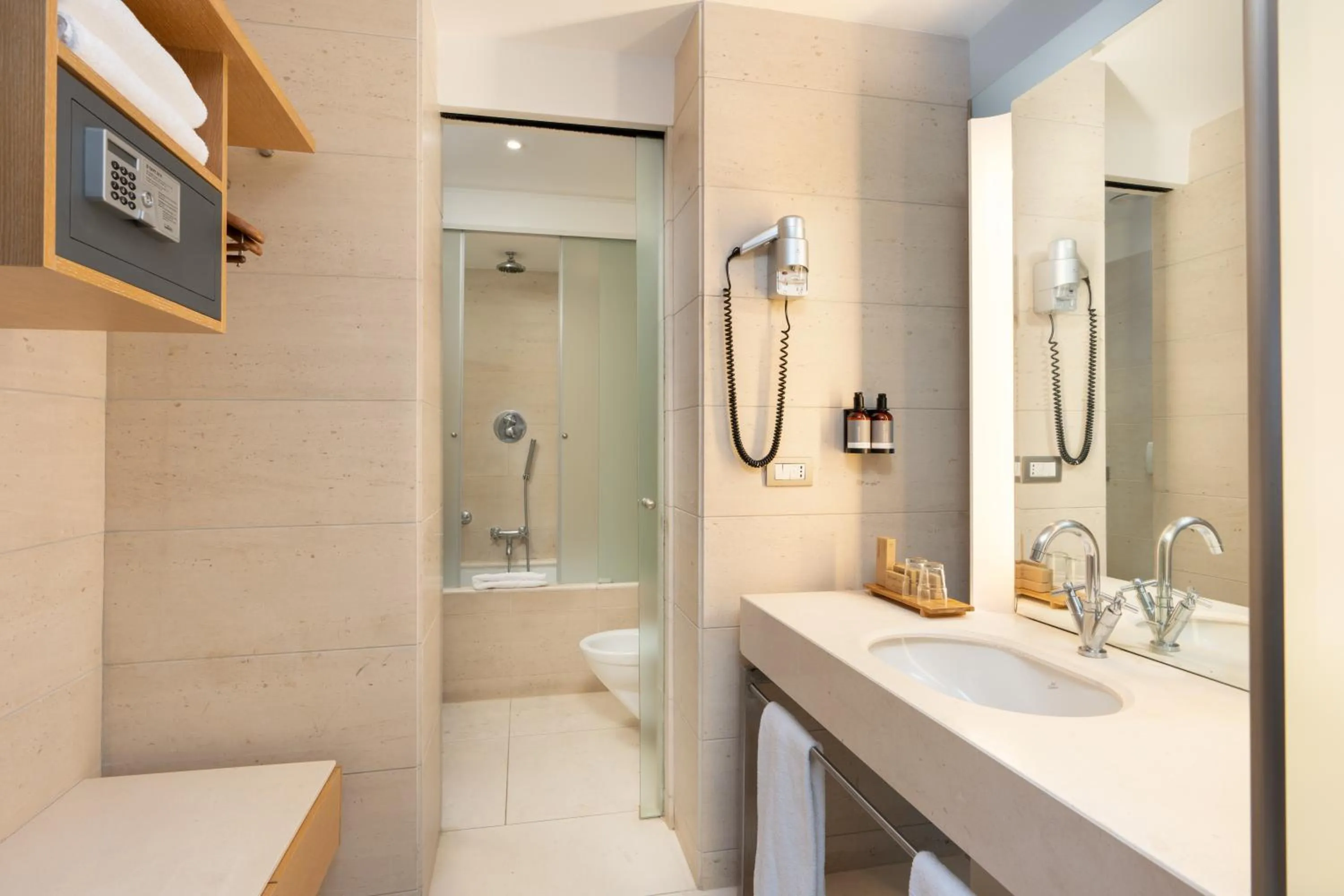 Bathroom in Precise House Mantegna Roma