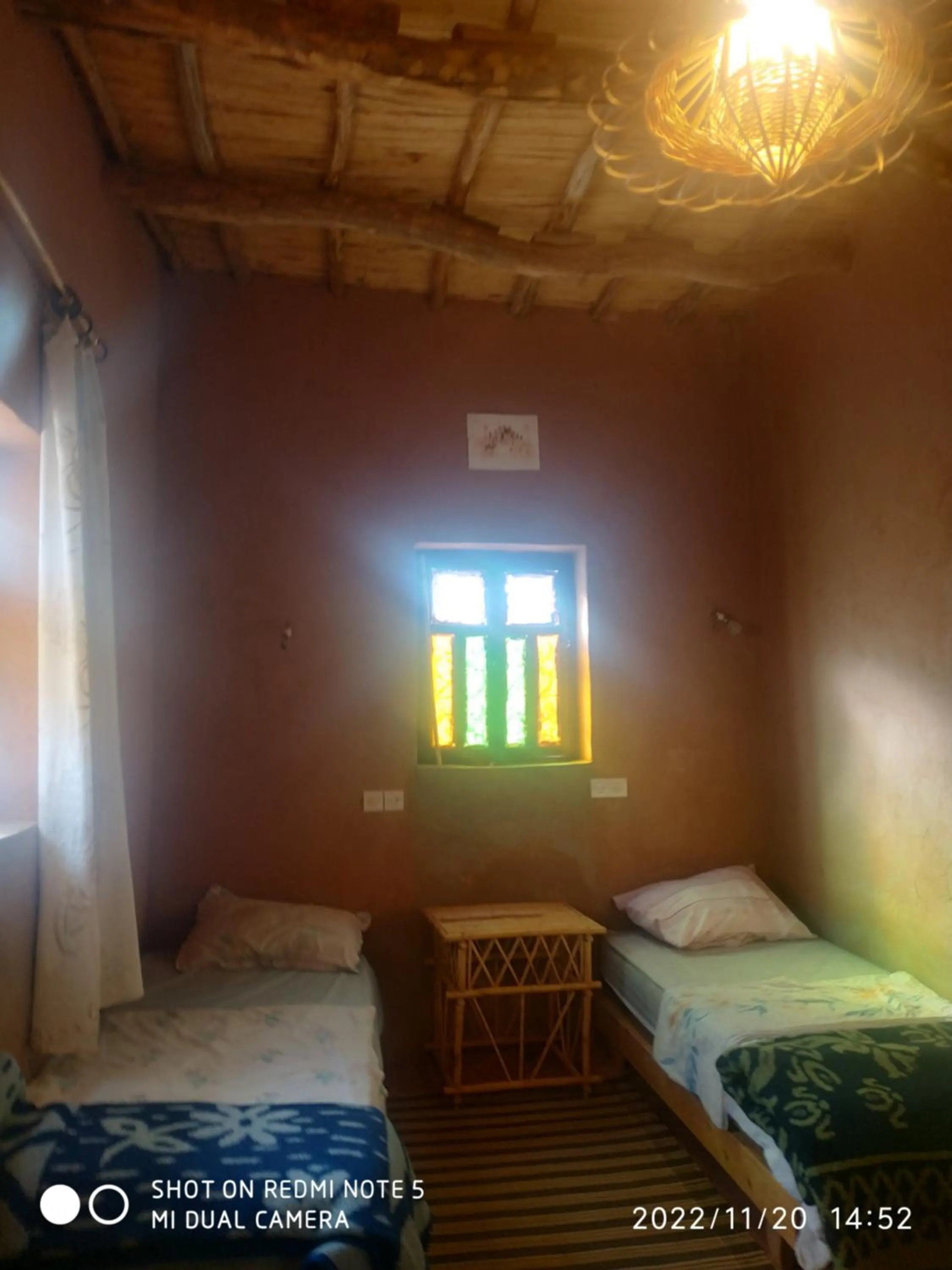 Bedroom, Bed in auberge restau tombouctou