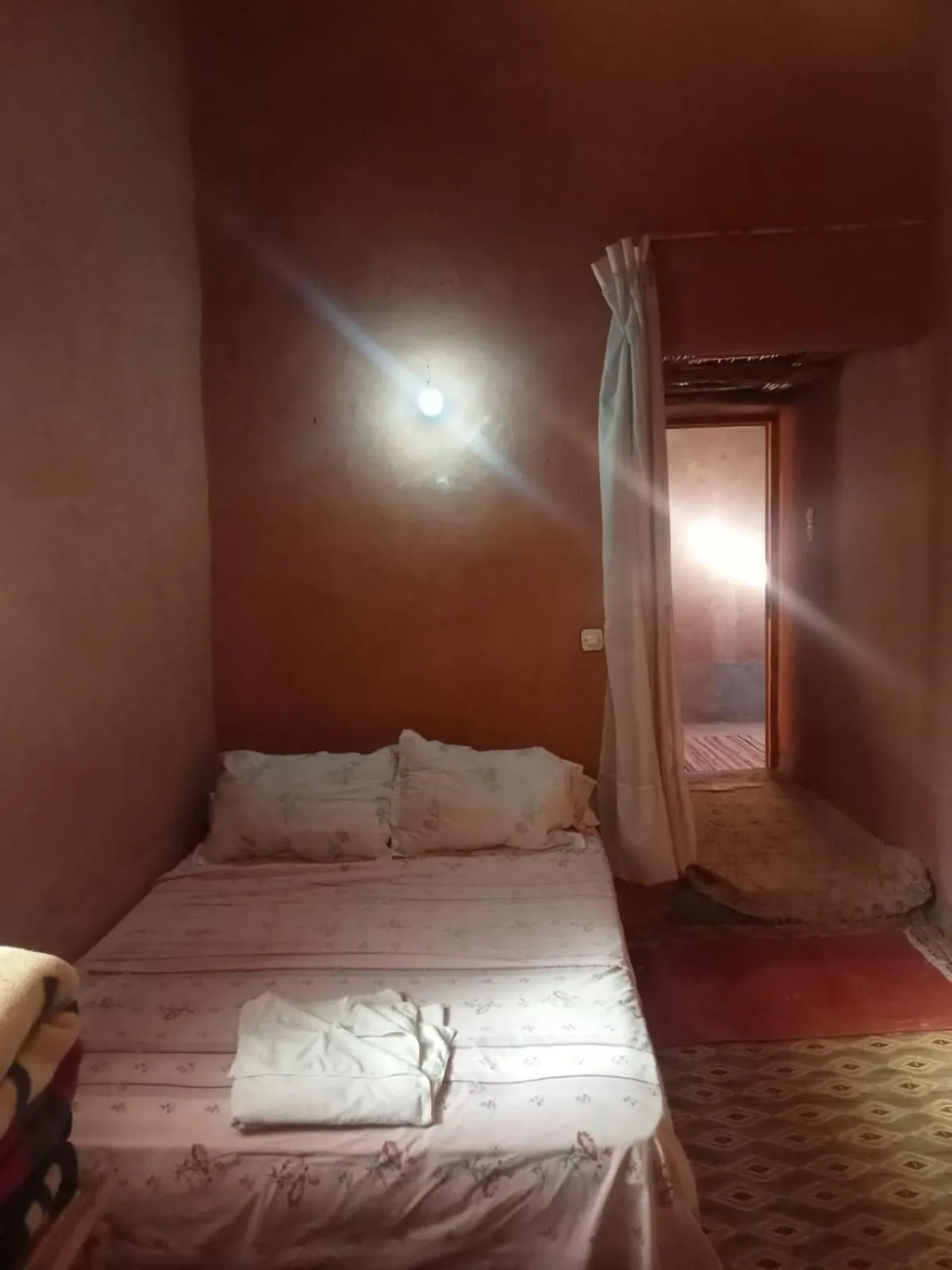 Bed in auberge restau tombouctou