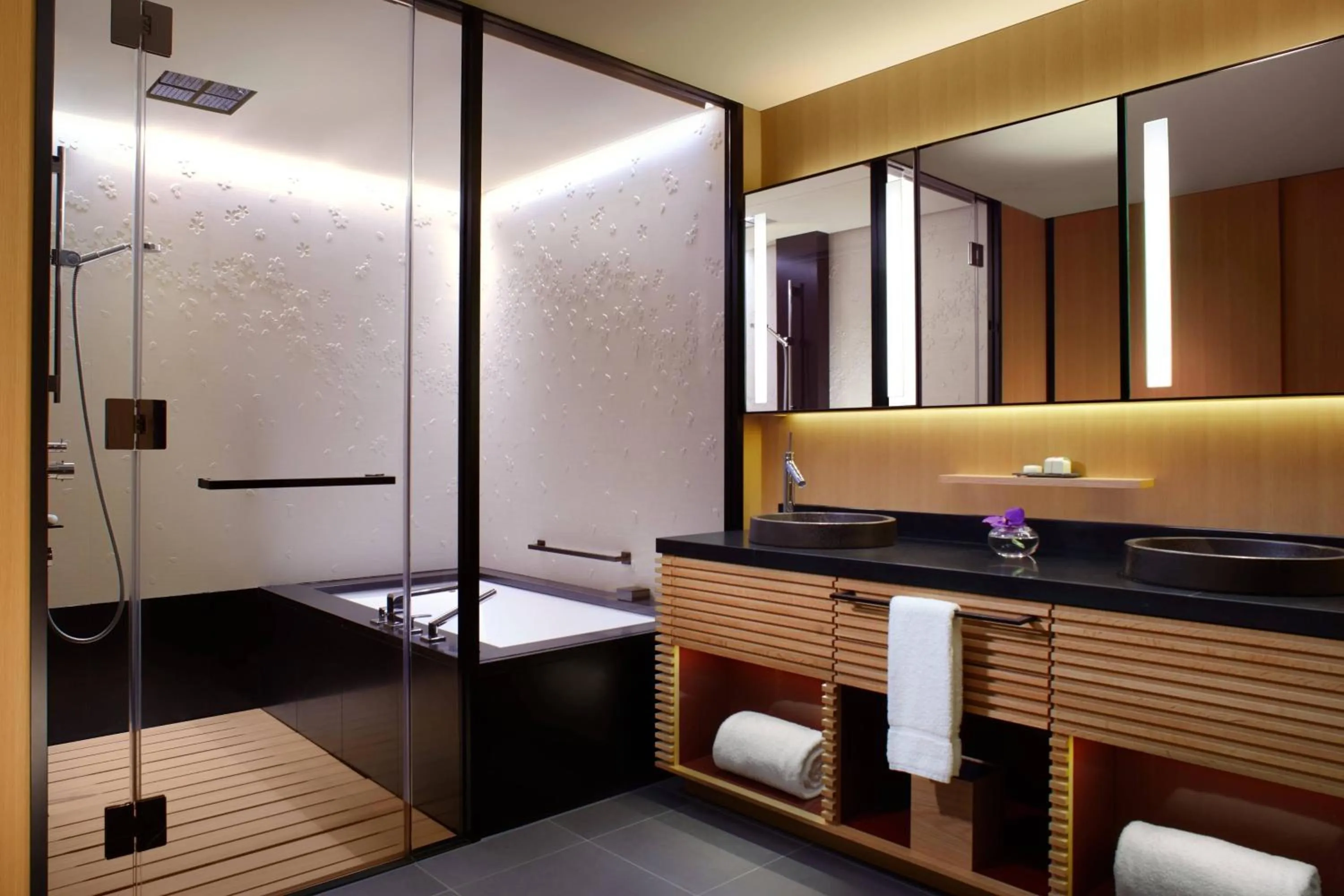 Bathroom in The Ritz-Carlton Kyoto