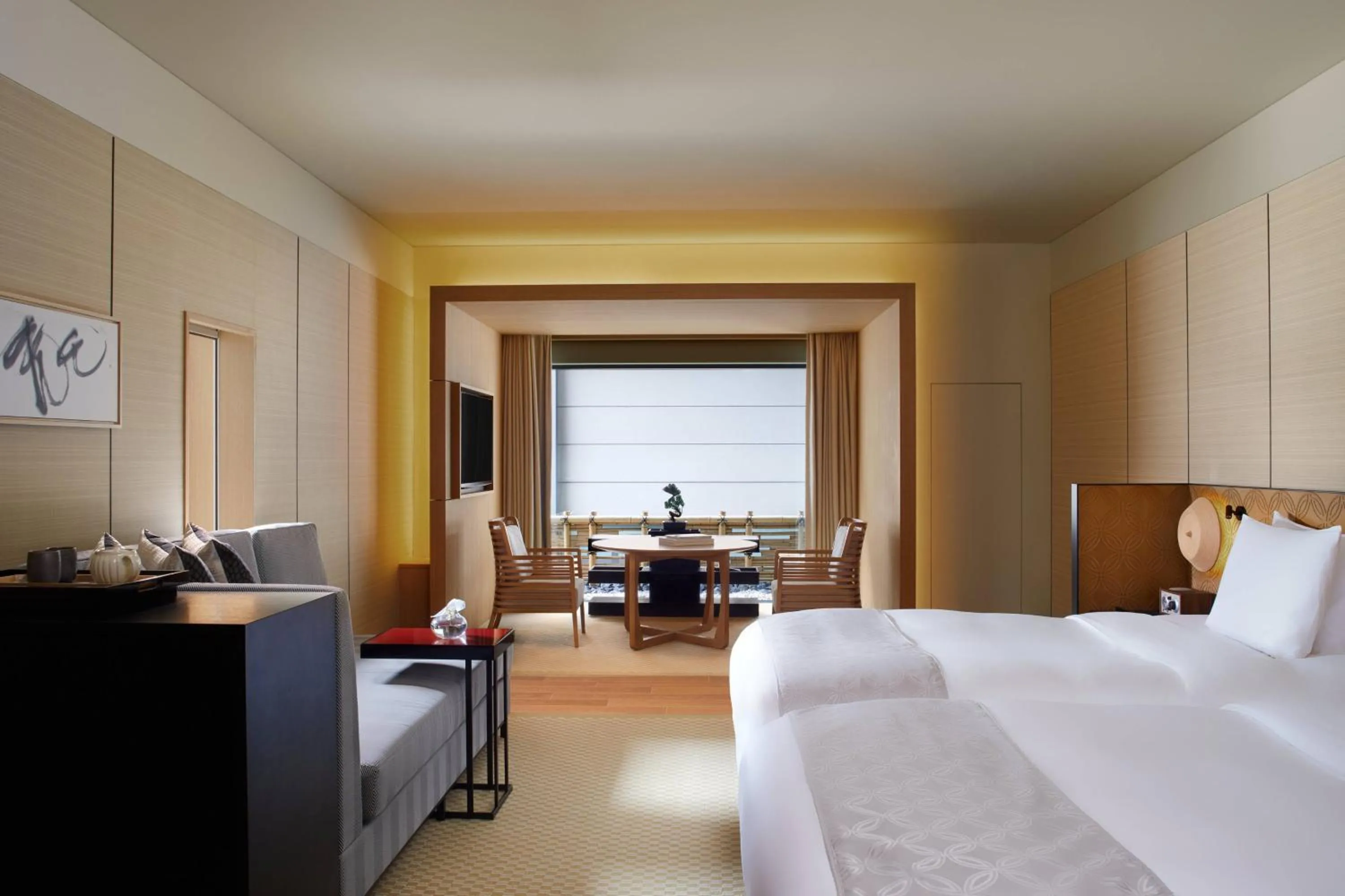Deluxe KYOTO, Guest room, 2 Double, Courtyard view - single occupancy in The Ritz-Carlton Kyoto
