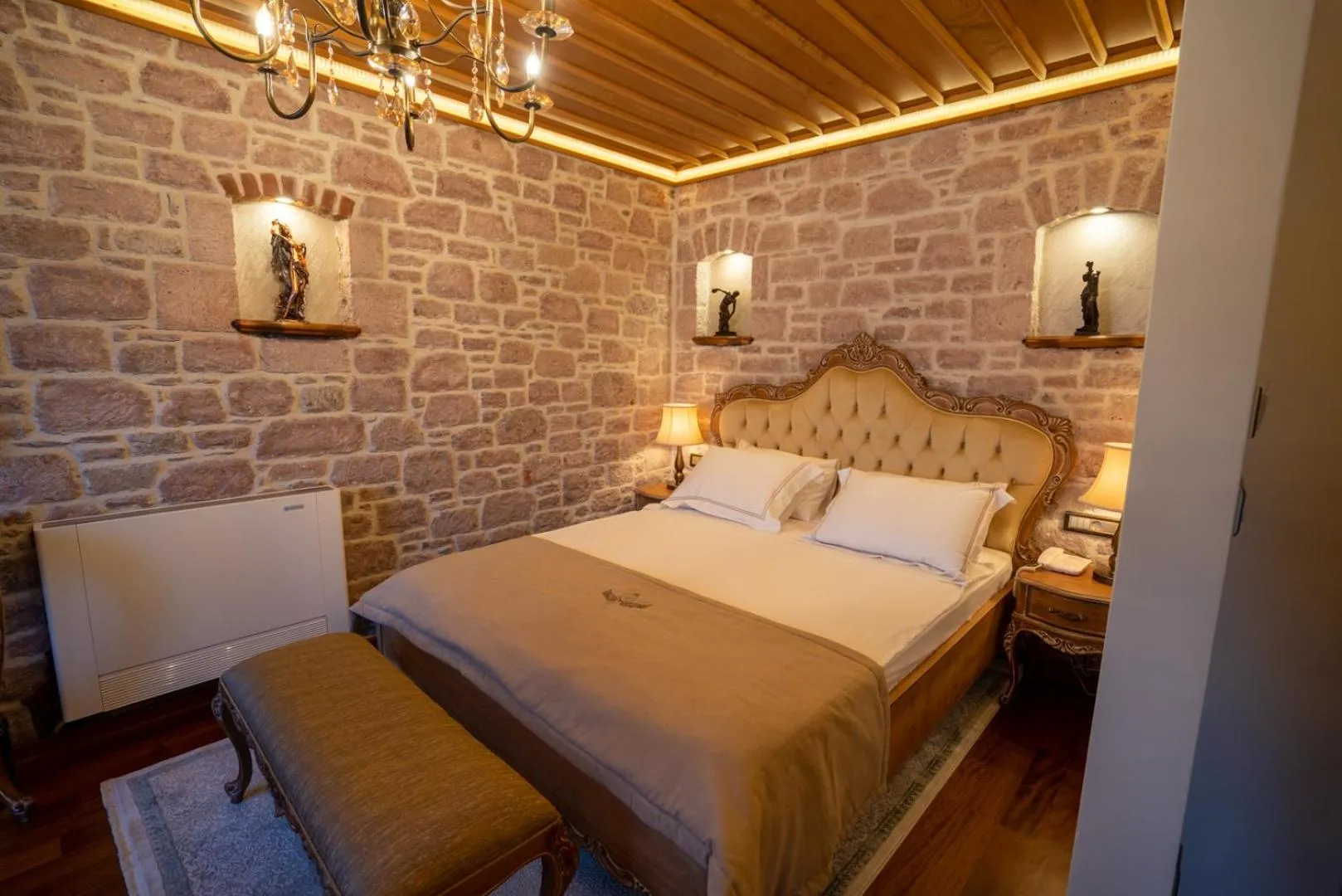 Bed in CUNDA BARADİEL Hotel