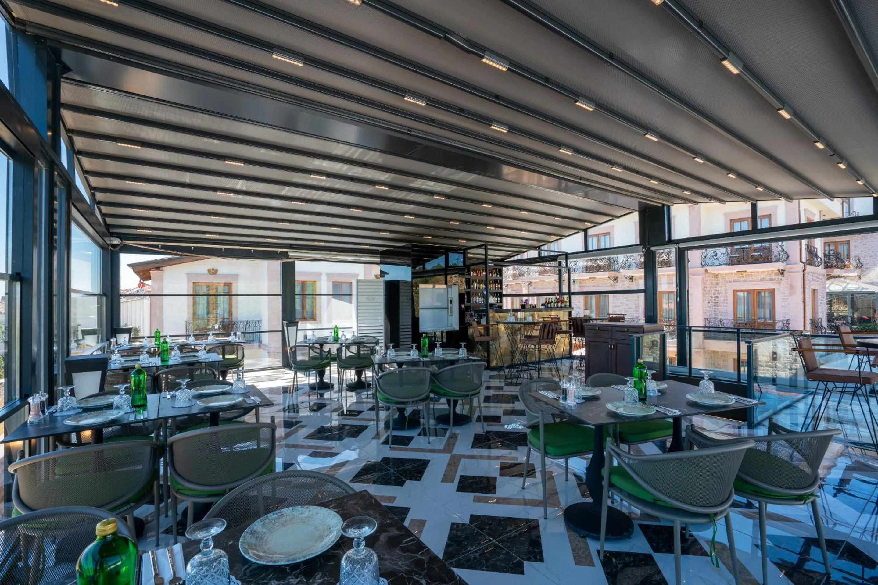 Lounge or bar in CUNDA BARADİEL Hotel