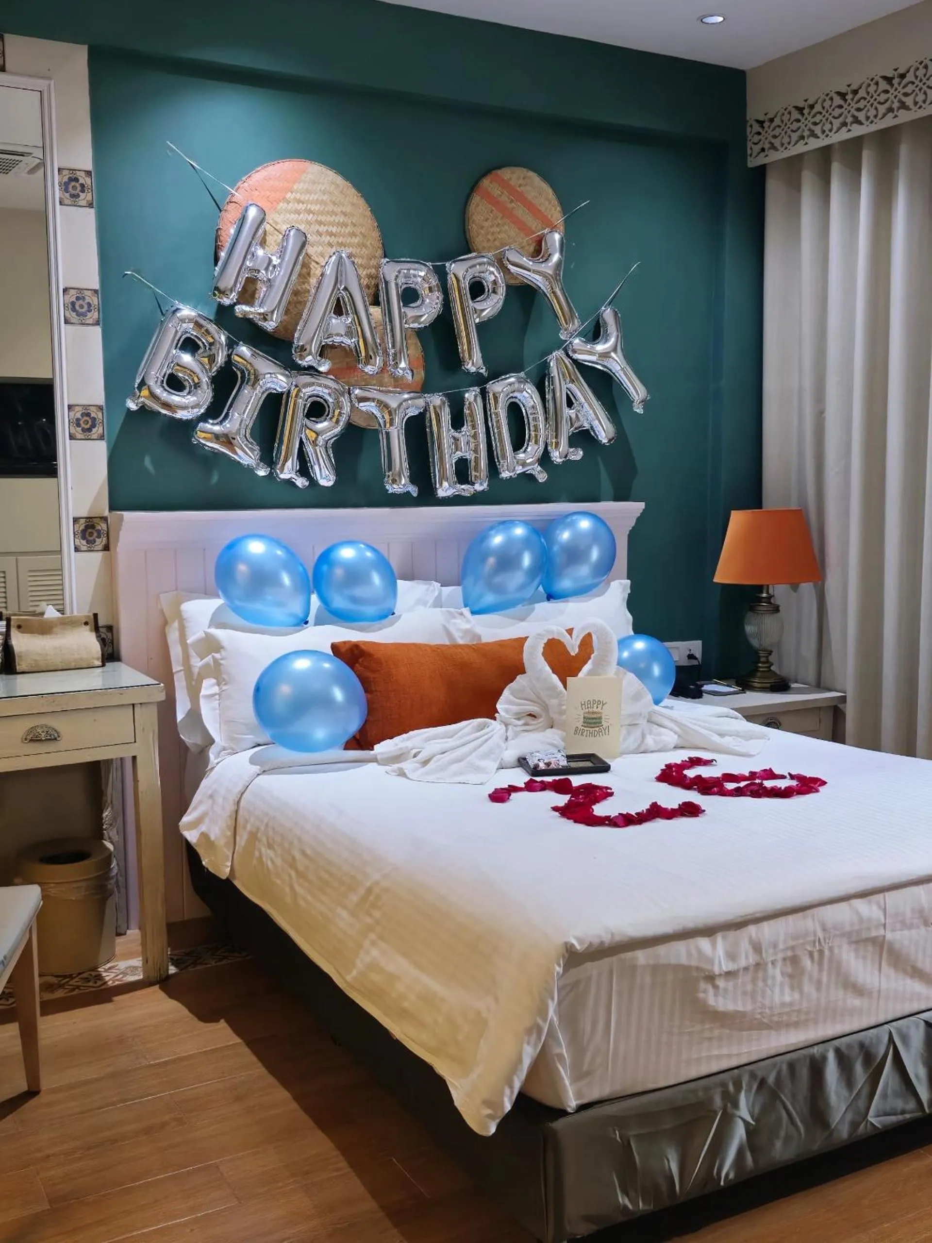 Bed in Sojourn Spa Hotel Melaka