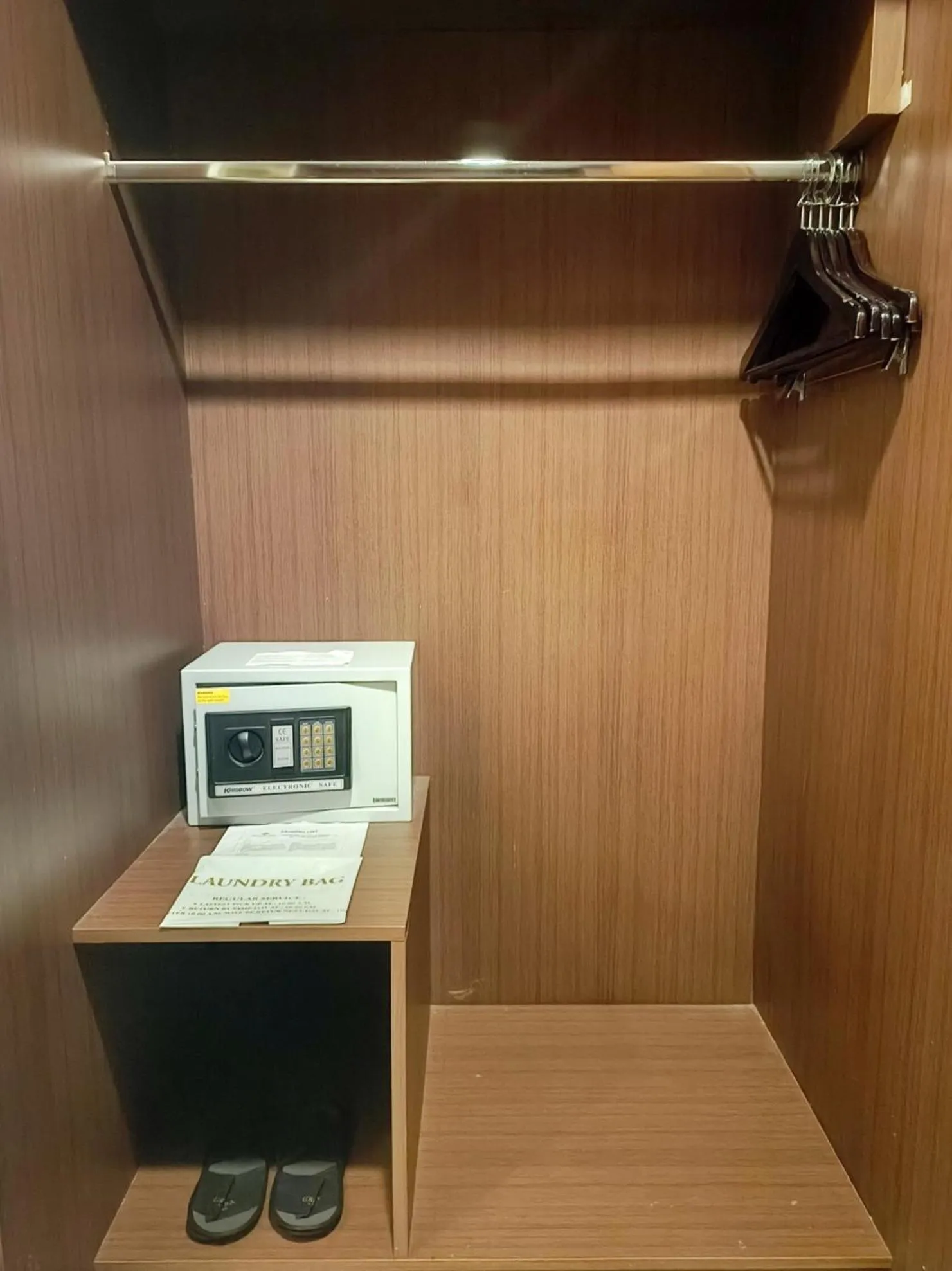 Bathroom in Grand Cakra Hotel Malang