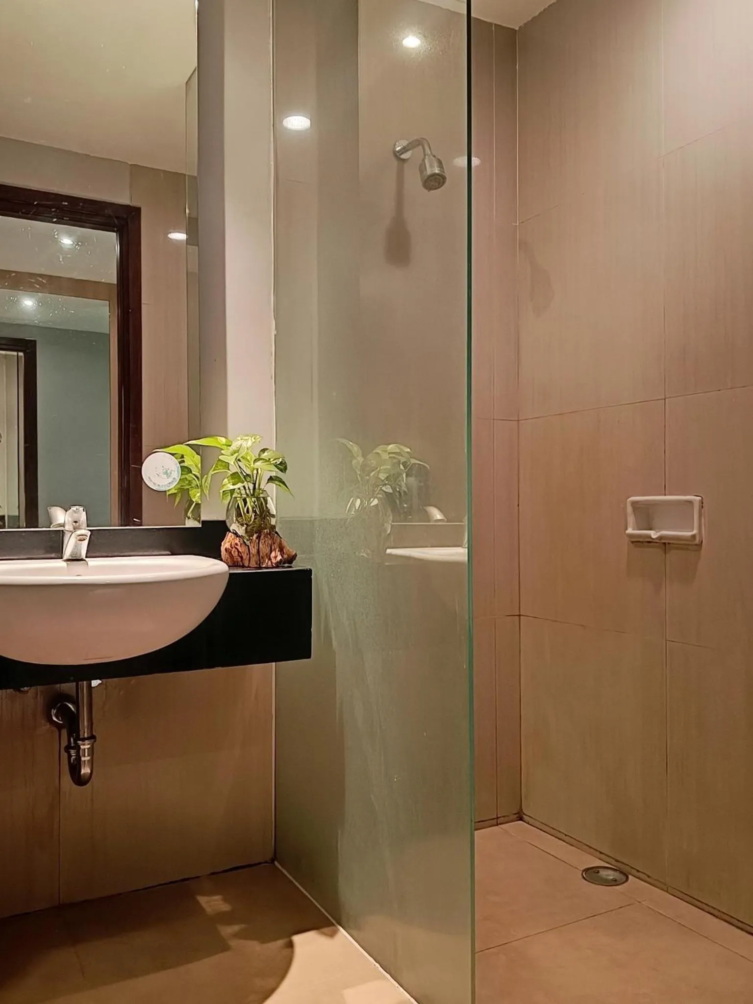 Bathroom in Grand Cakra Hotel Malang