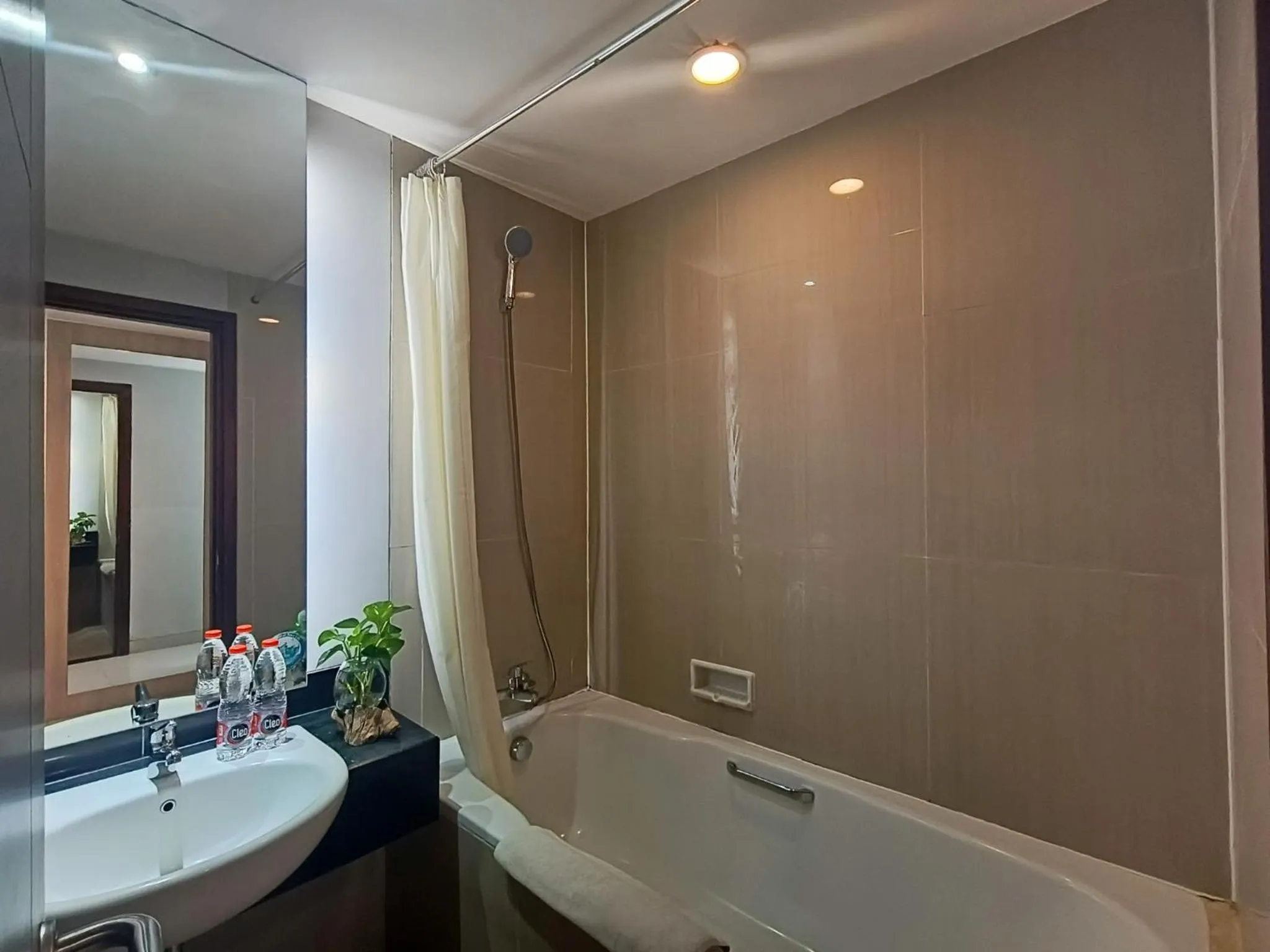 Bathroom in Grand Cakra Hotel Malang