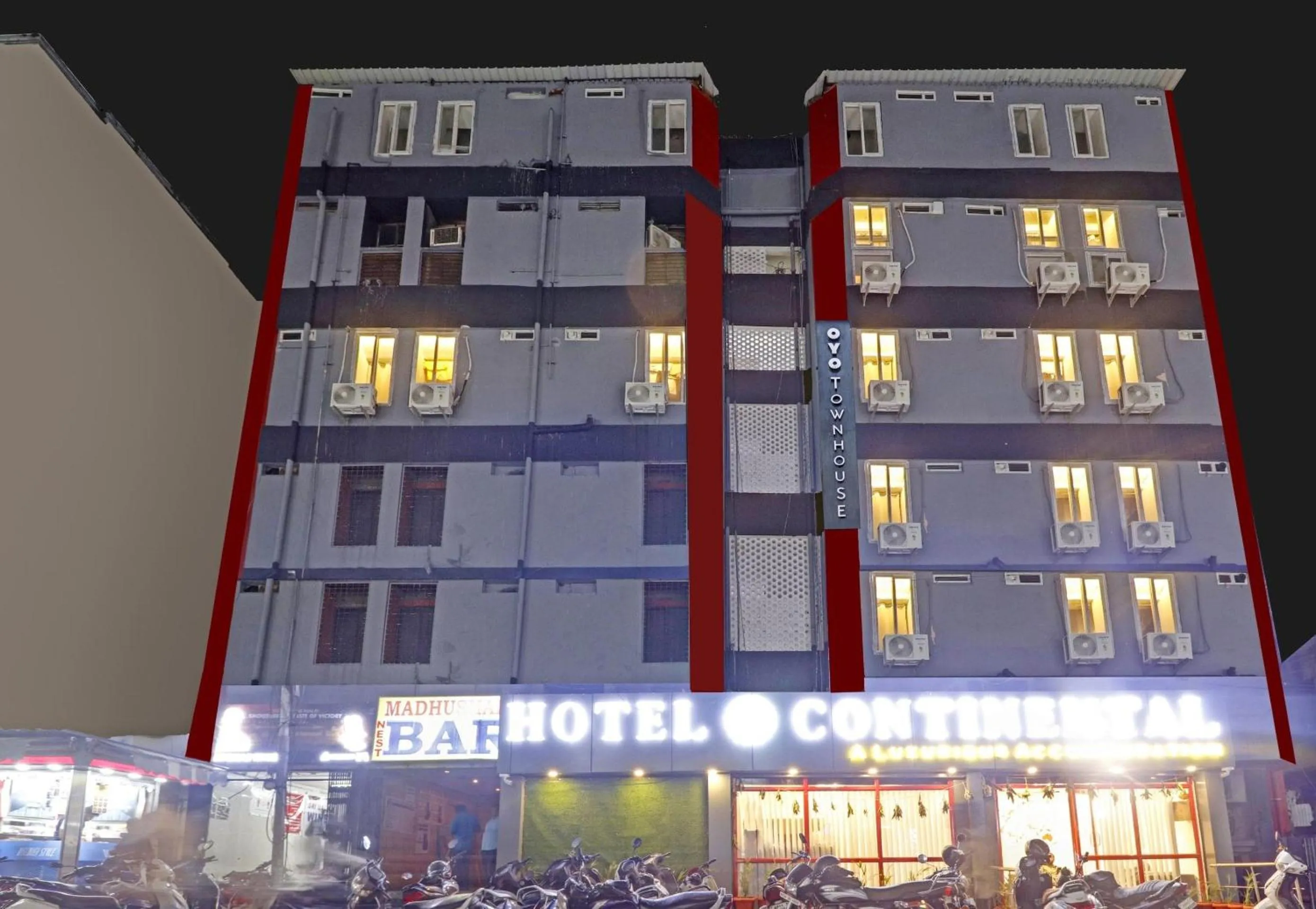 Facade/entrance in Townhouse S Continental