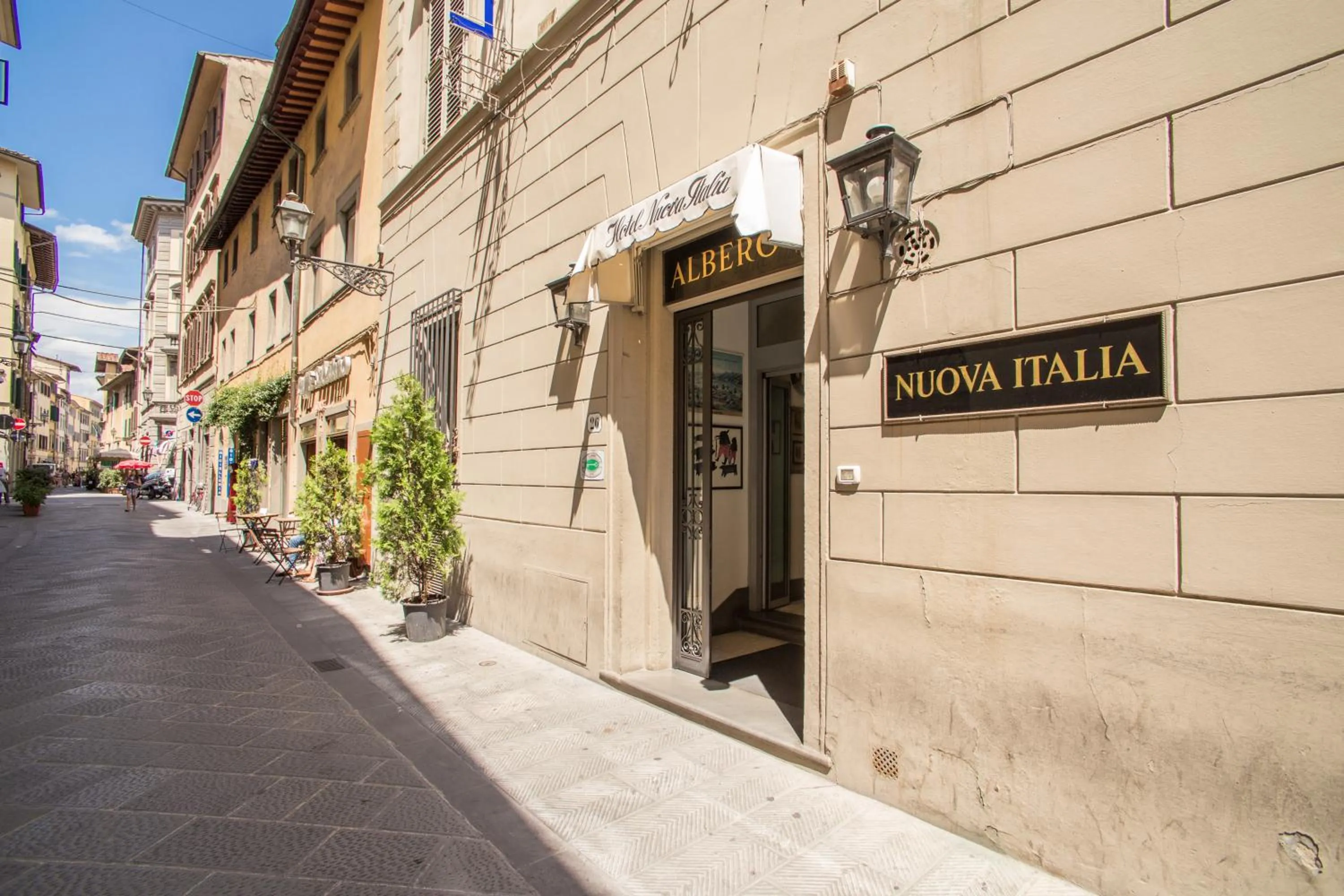 Facade/entrance in Hotel Nuova Italia