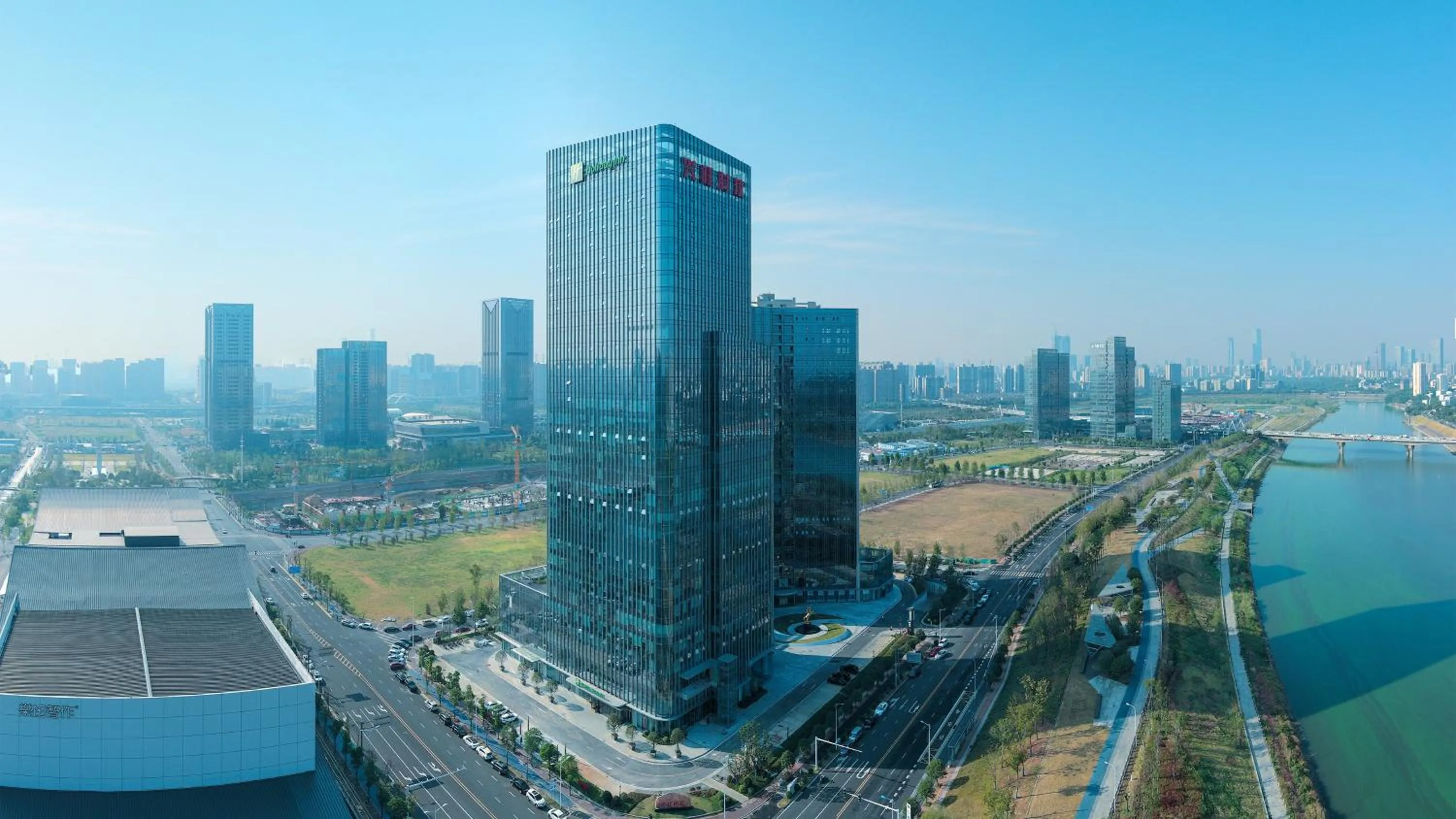 Property building in Holiday Inn Changsha Malanshan by IHG