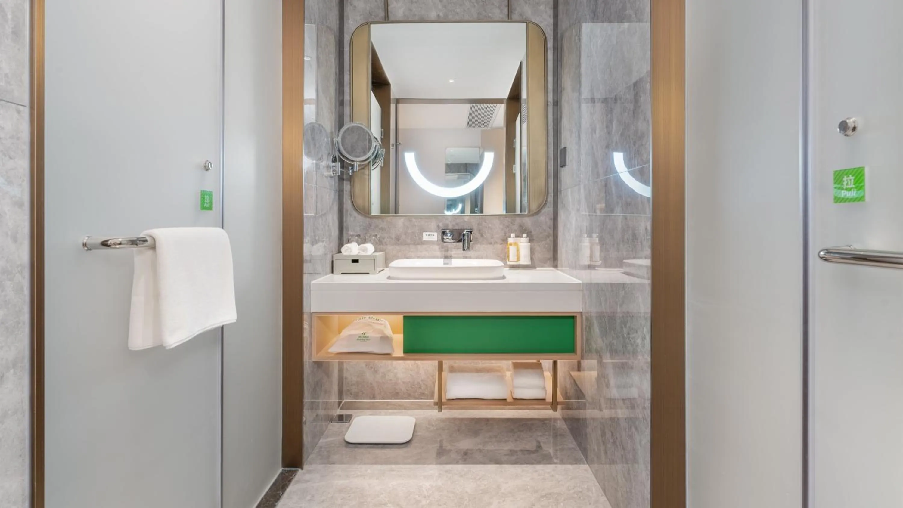 Photo of the whole room in Holiday Inn Changsha Malanshan by IHG