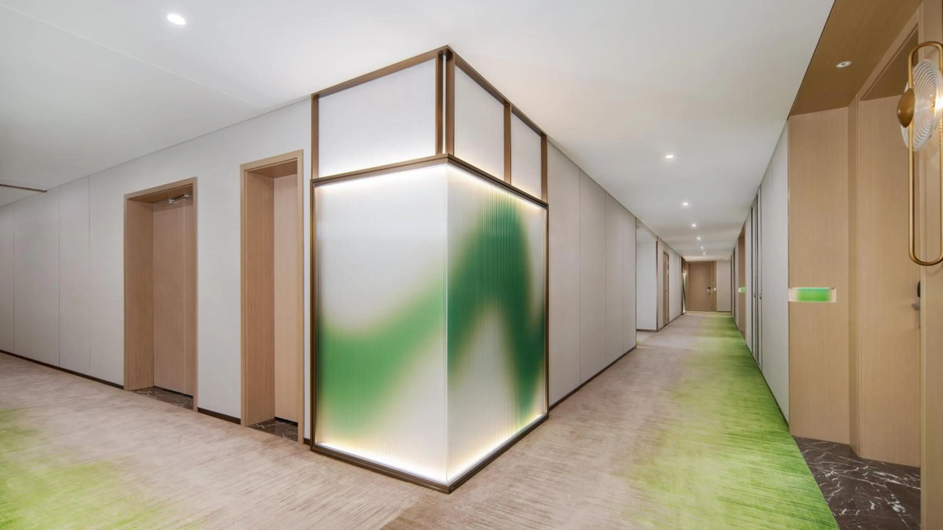 Lobby or reception in Holiday Inn Changsha Malanshan by IHG