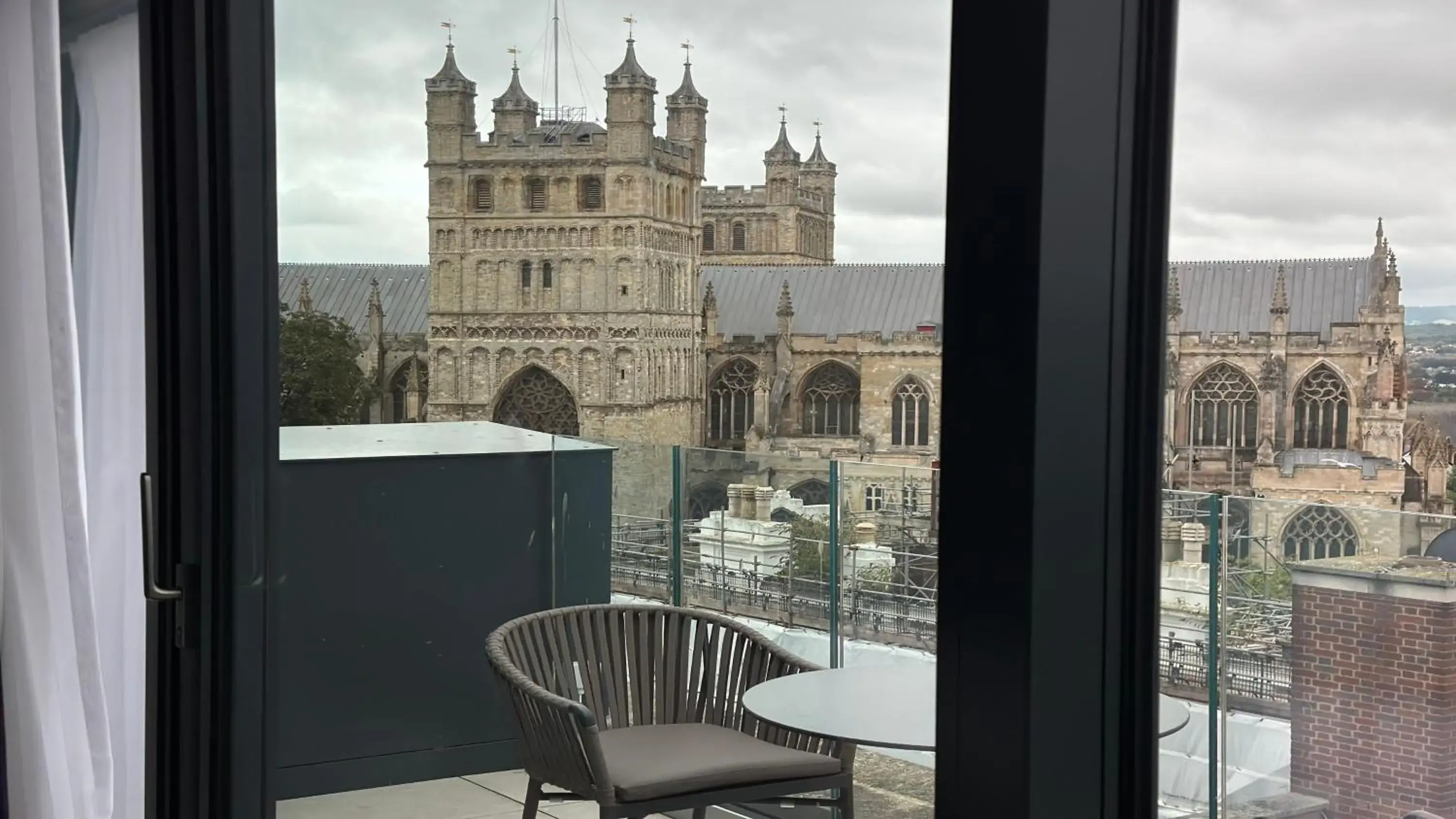 Standard King Room with Balcony and City View in Hotel Indigo - Exeter by IHG Standard King Room with Balcony and City View in Hotel Indigo - Exeter by IHG