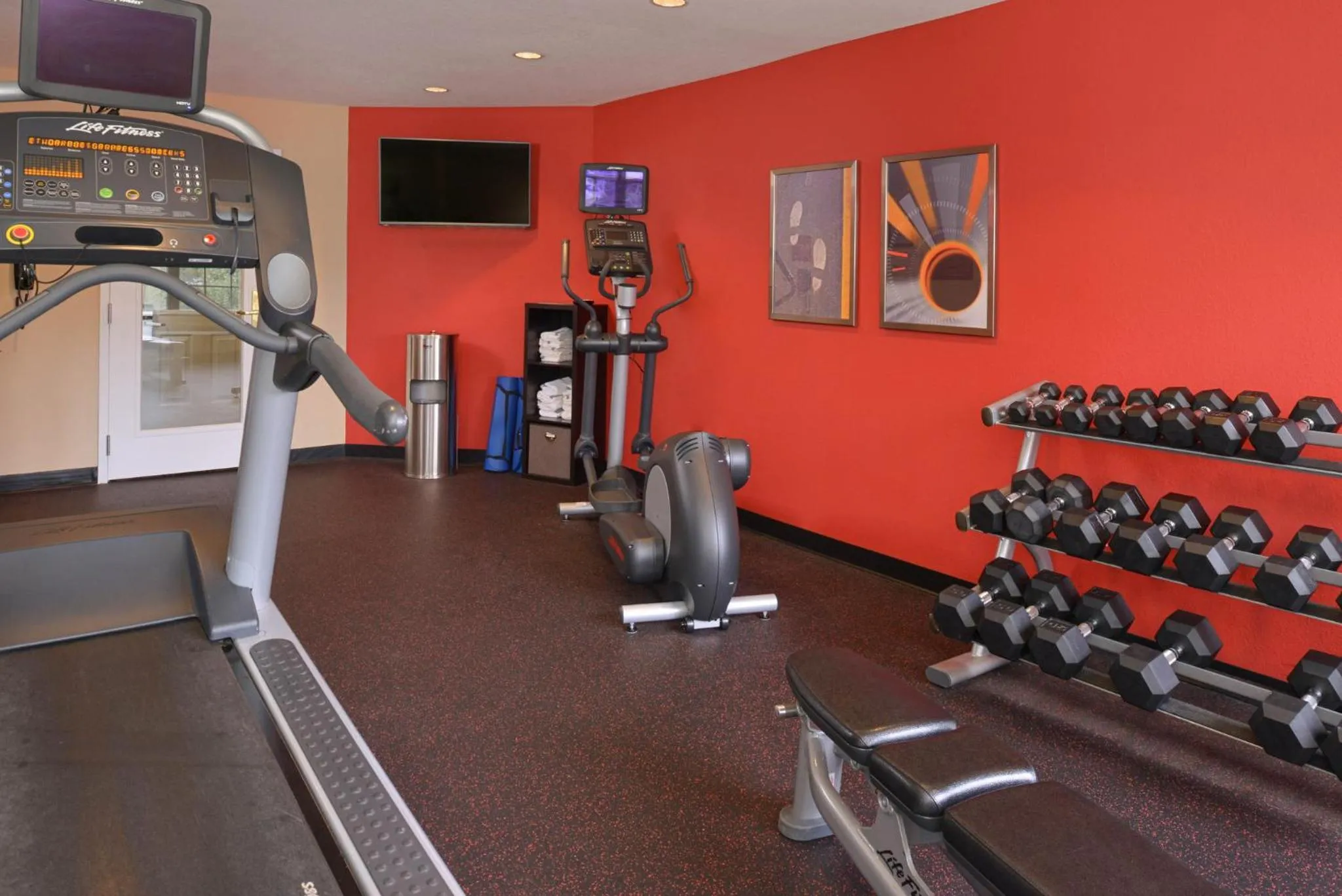 Spa and wellness centre/facilities in Candlewood Suites St Louis St Charles by IHG