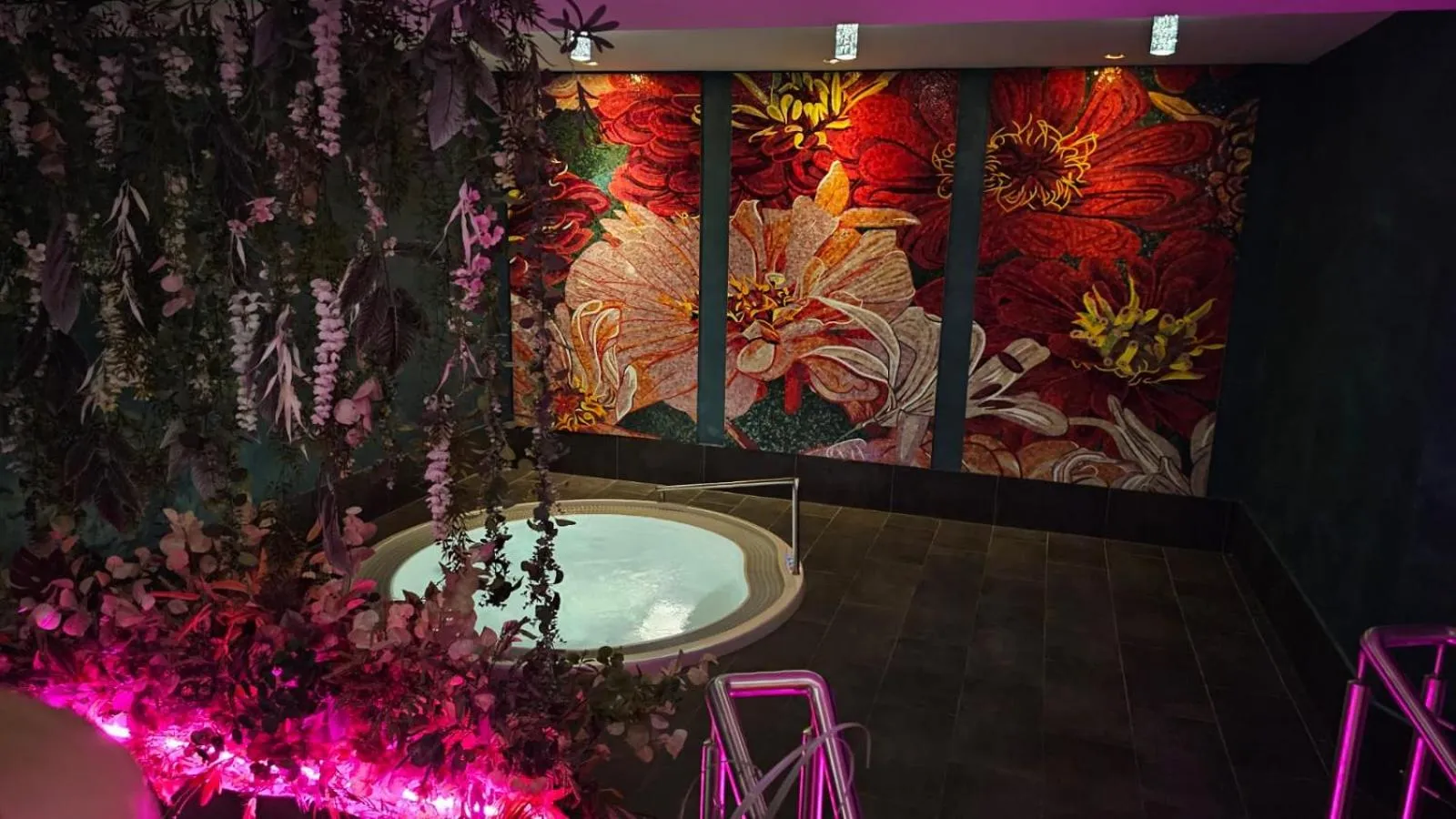 Hot Tub in Zámeček Petrovice