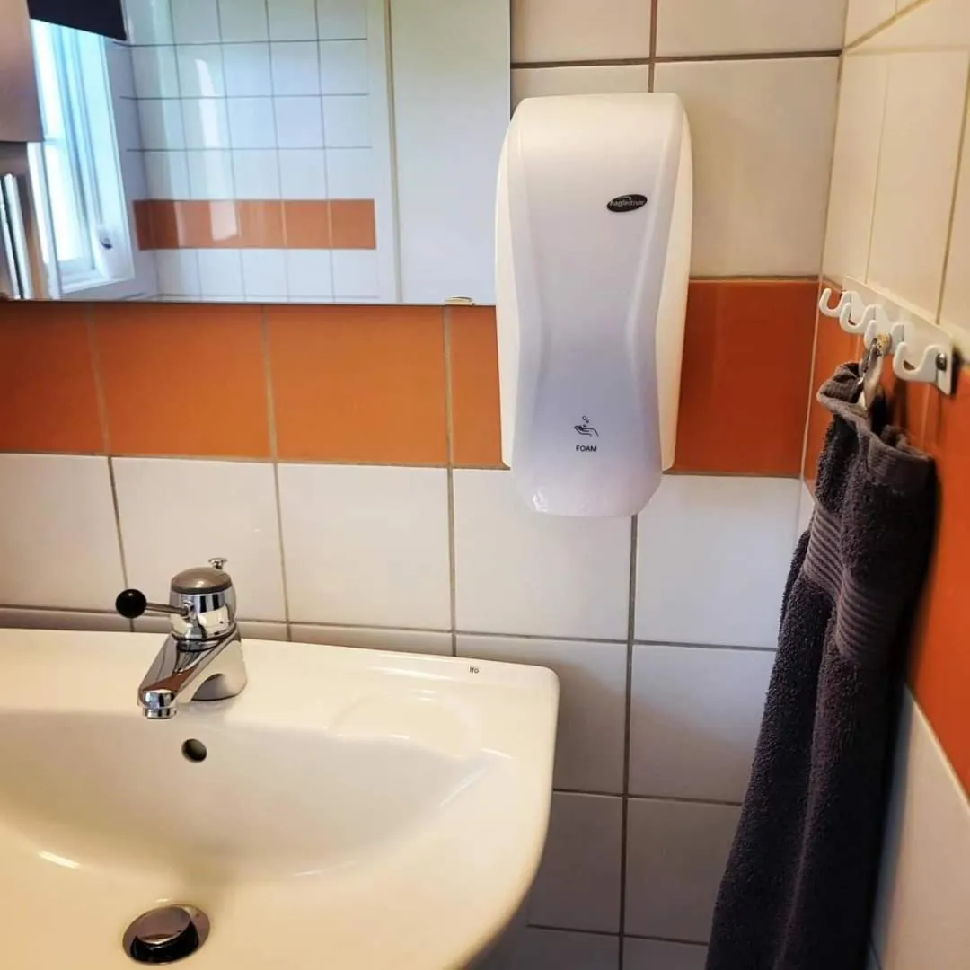 Bathroom in KvarnDammens Bed & Breakfast