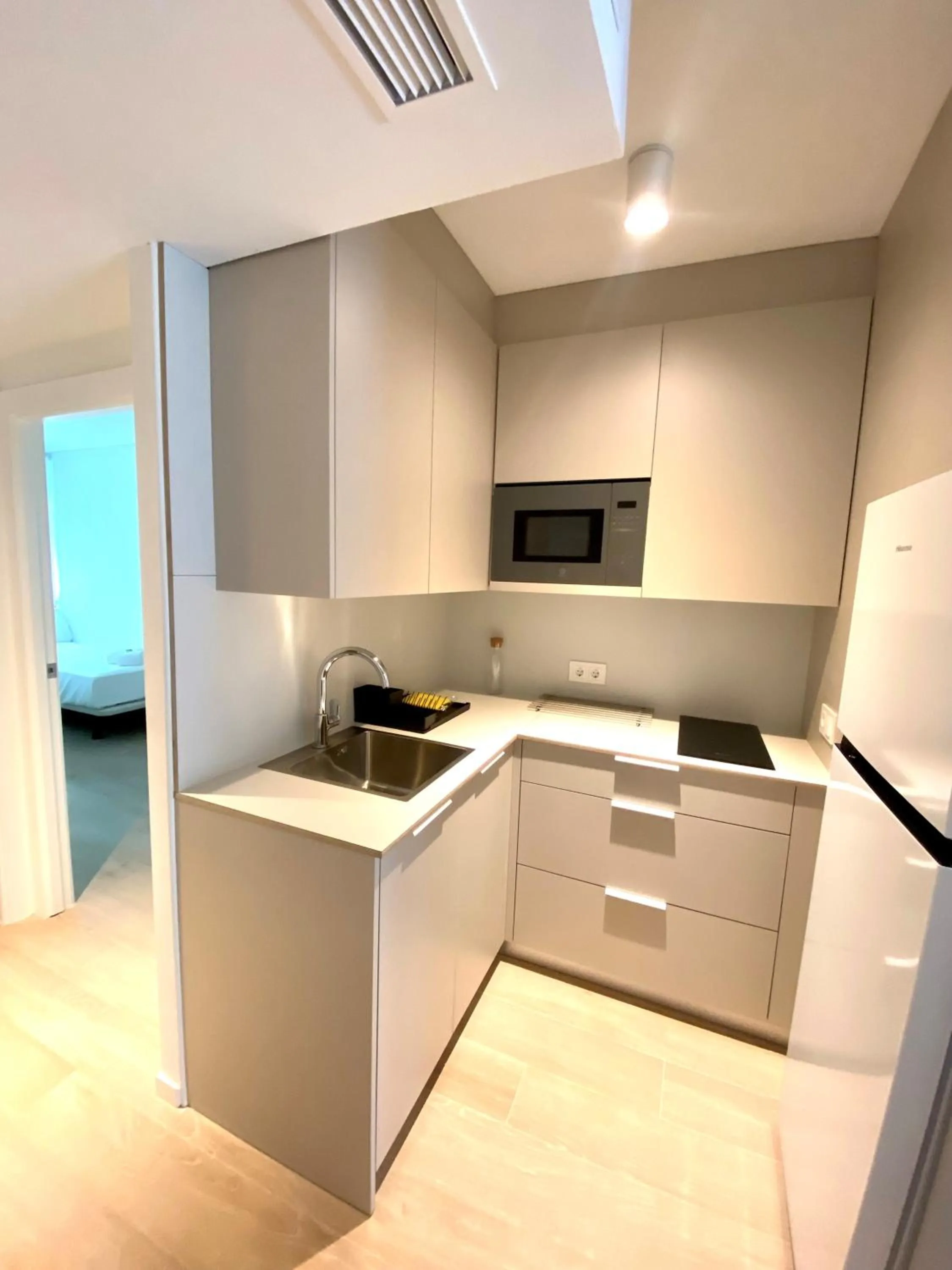 Kitchen or kitchenette in Apartamentos 525 Los Narejos