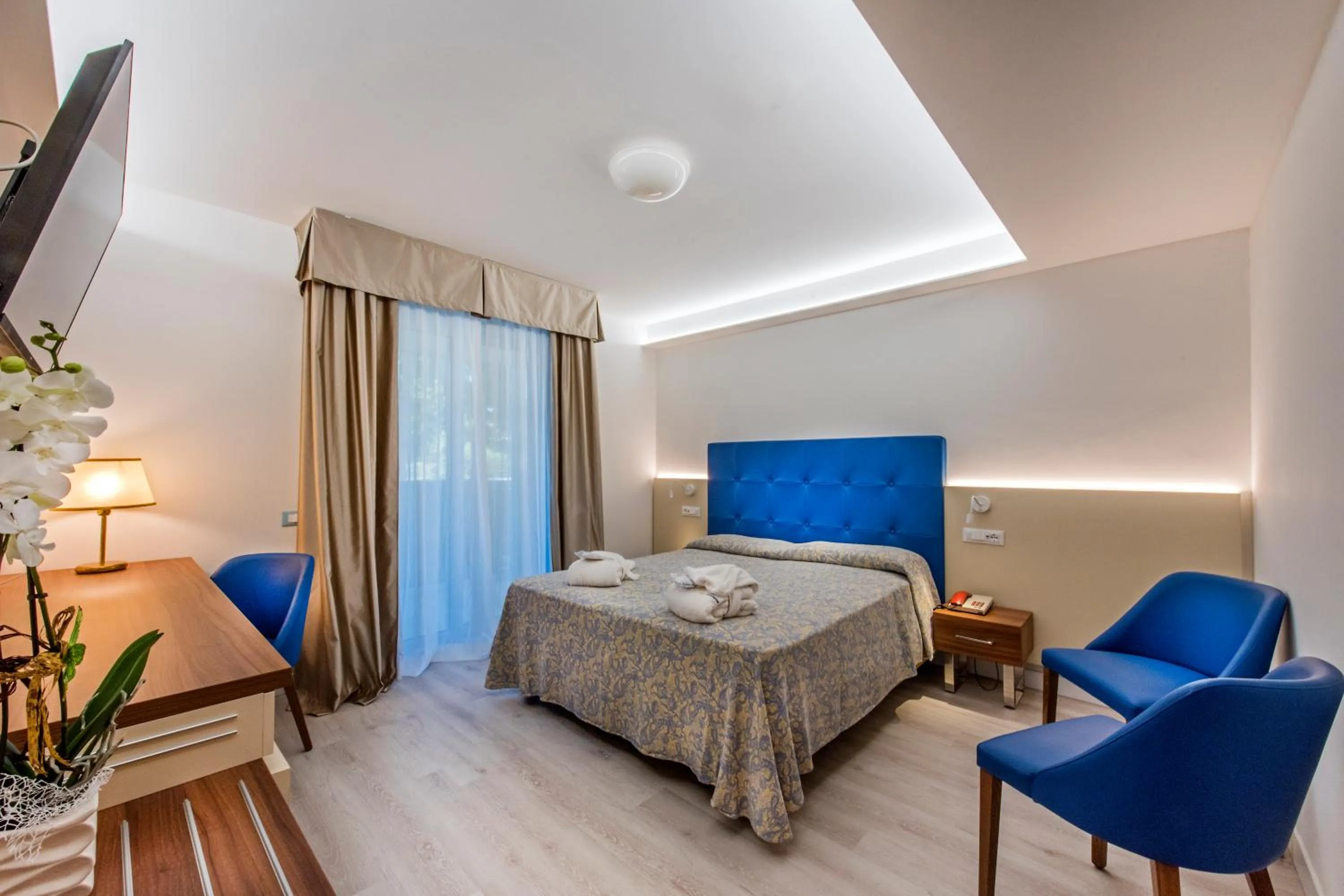 Bedroom, Bed in Hotel Meridianus