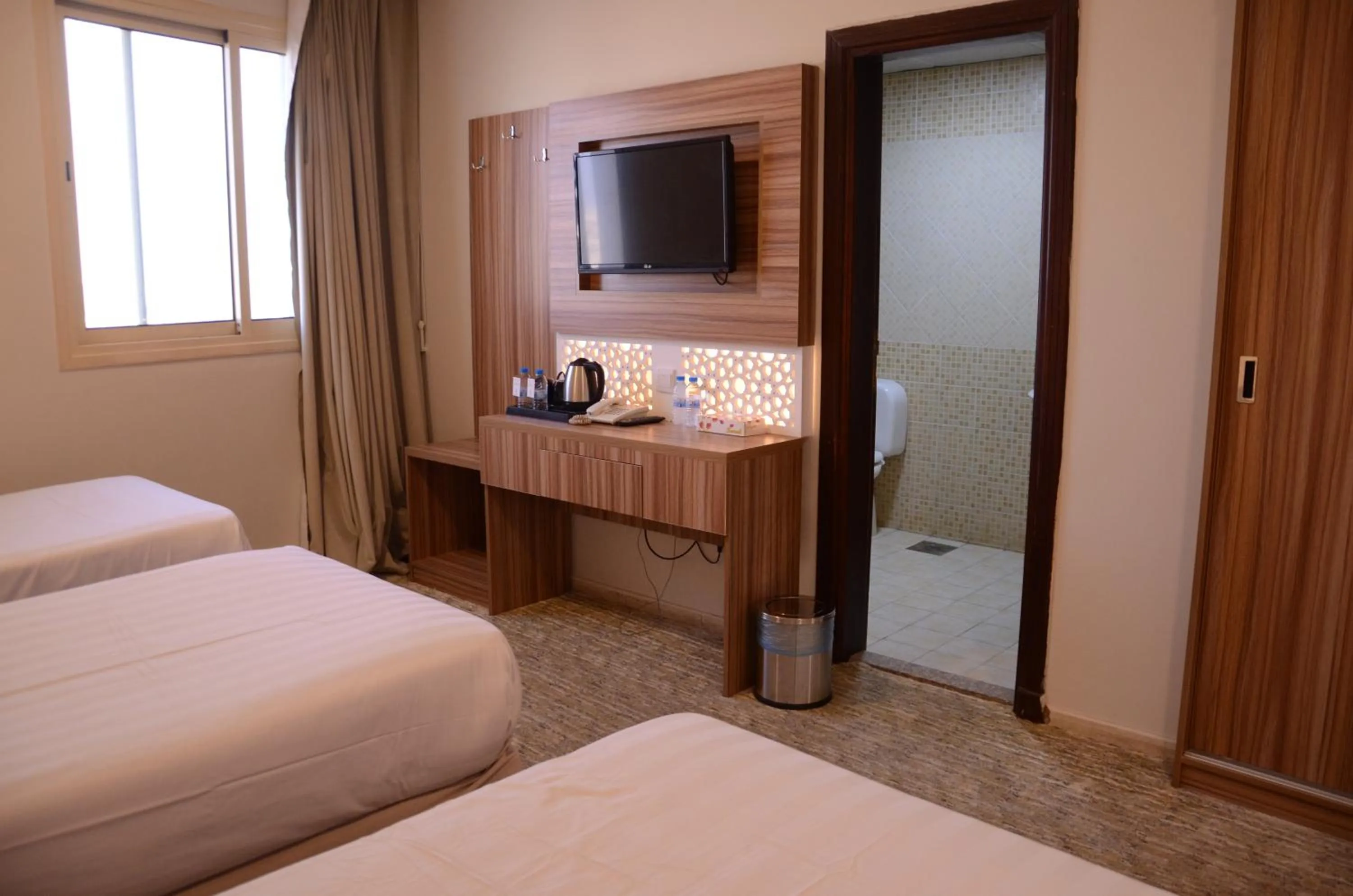 Photo of the whole room, Bed in Artal Taiba Hotel