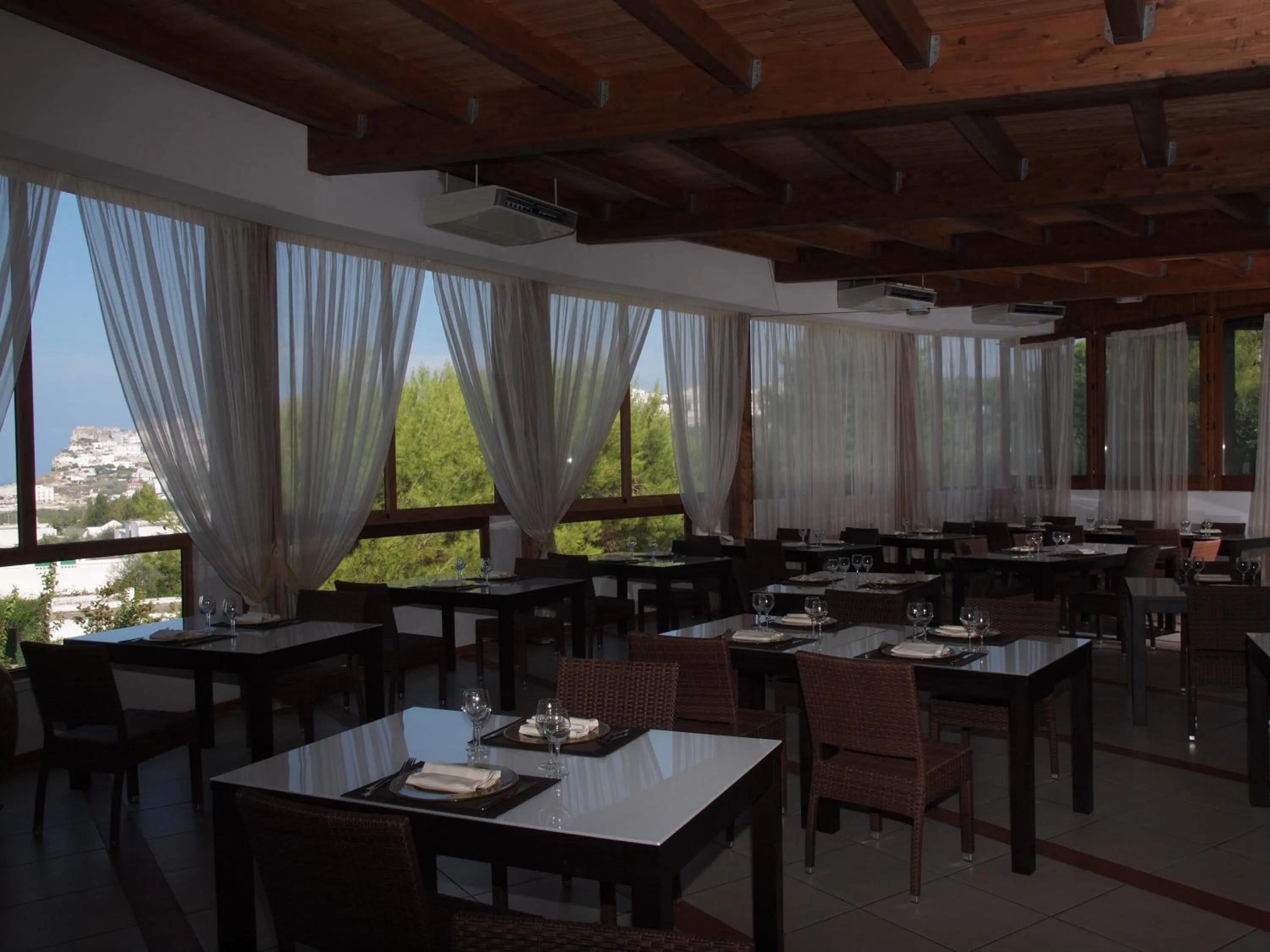 Restaurant/places to eat in Hotel Club Village Maritalia