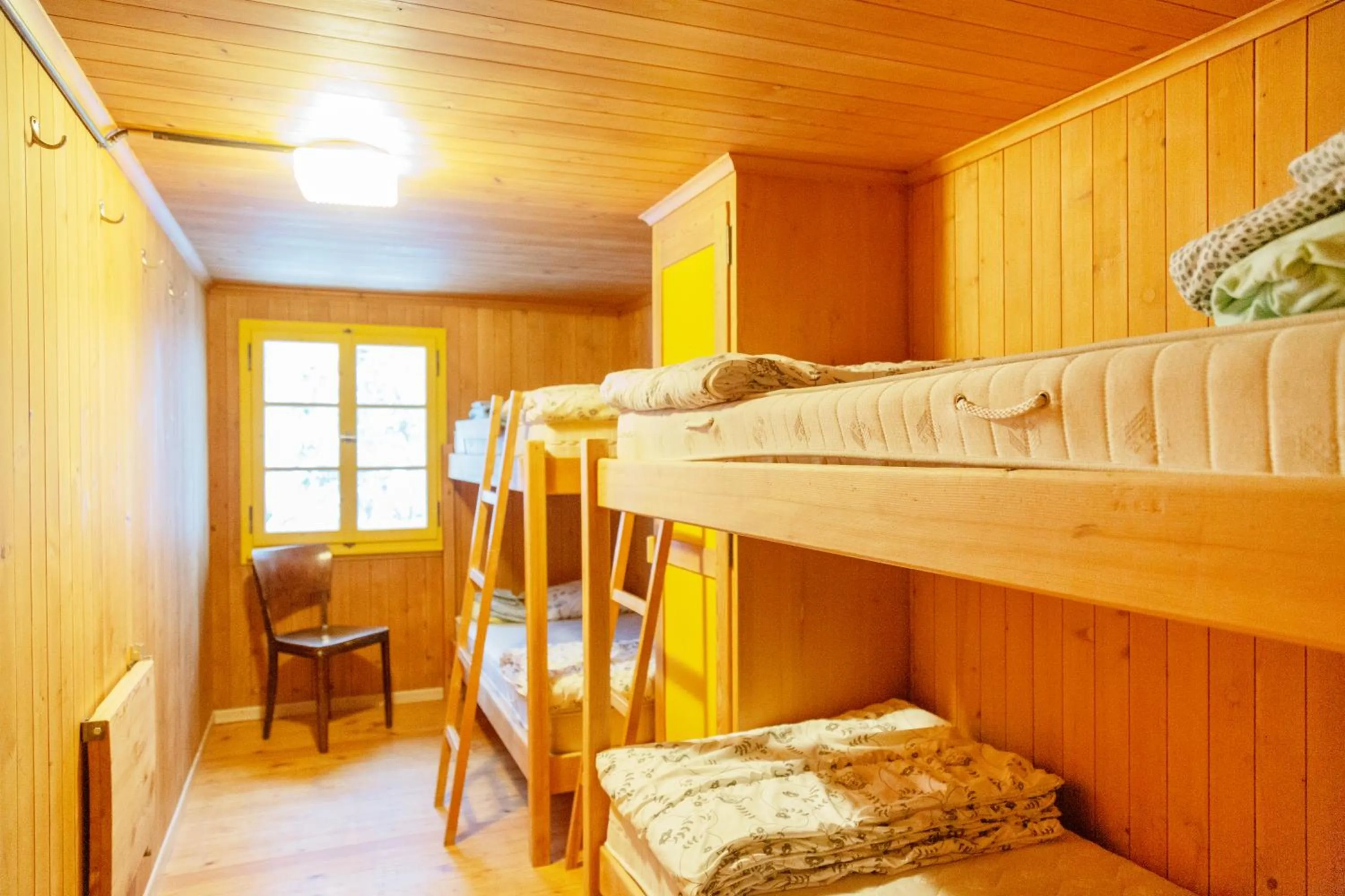 Bed in Kunst- und Naturfreundehaus Brünig