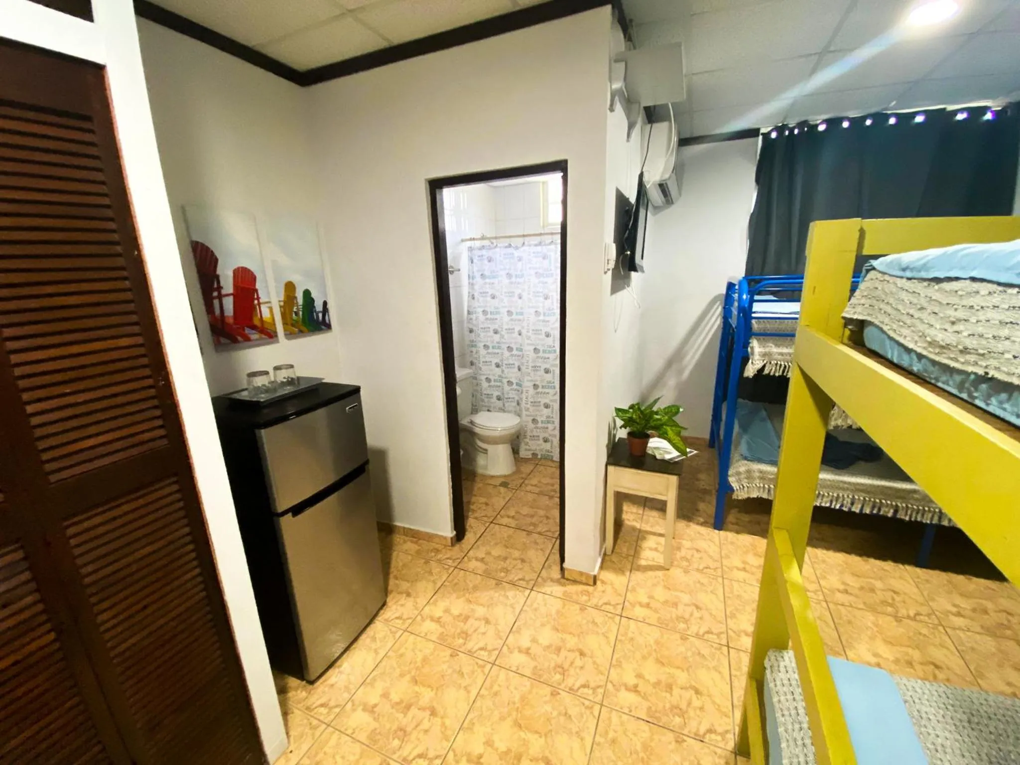 Bedroom in Wild Flowers Rooms