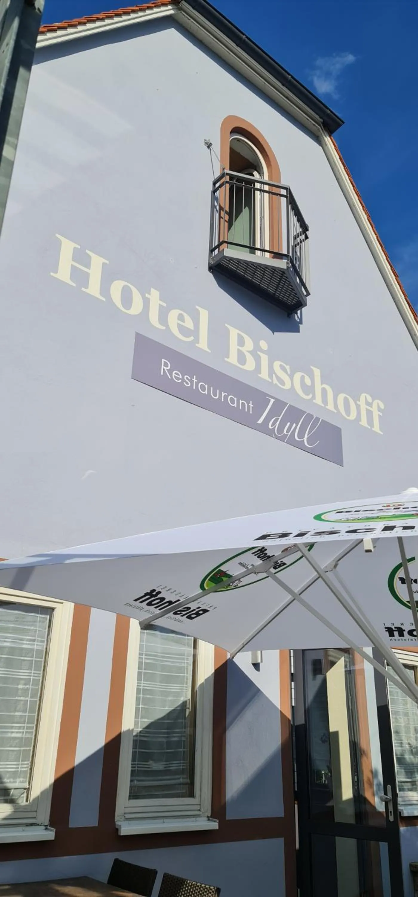 Property building in Hotel Bischoff Winnweiler