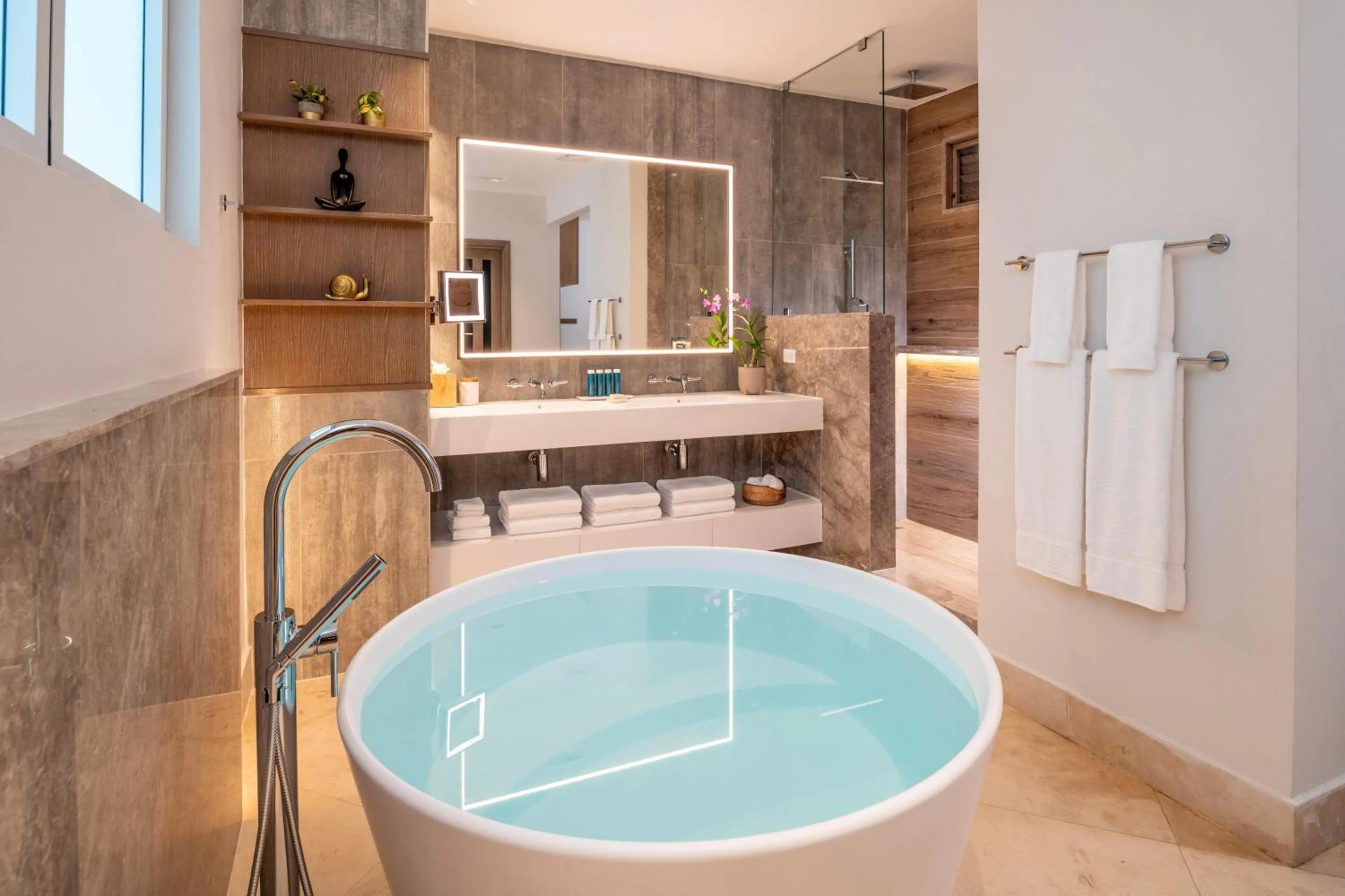 Photo of the whole room in Sandals Dunns River All Inclusive Couples Only