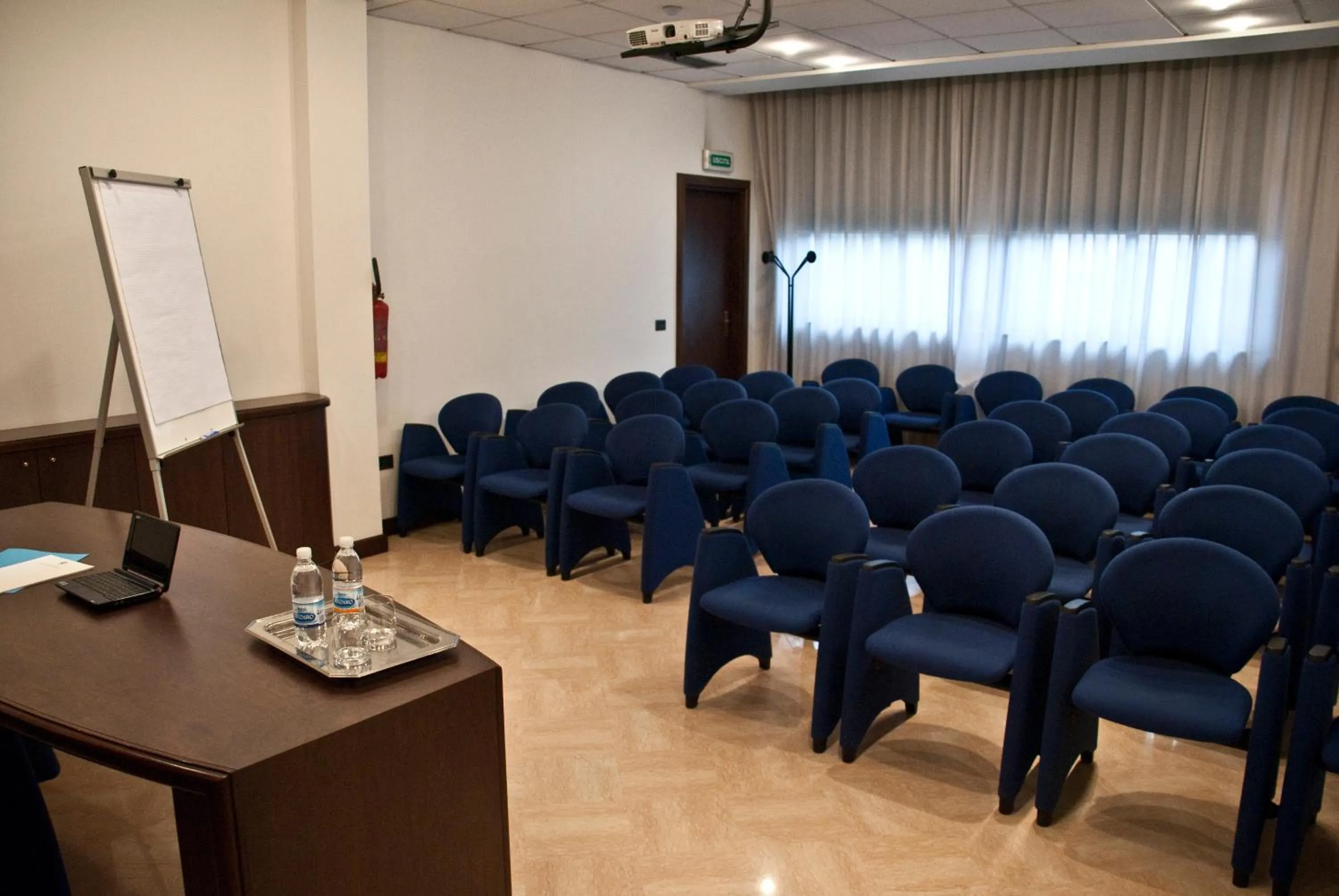 Business facilities in Hotel Bareta