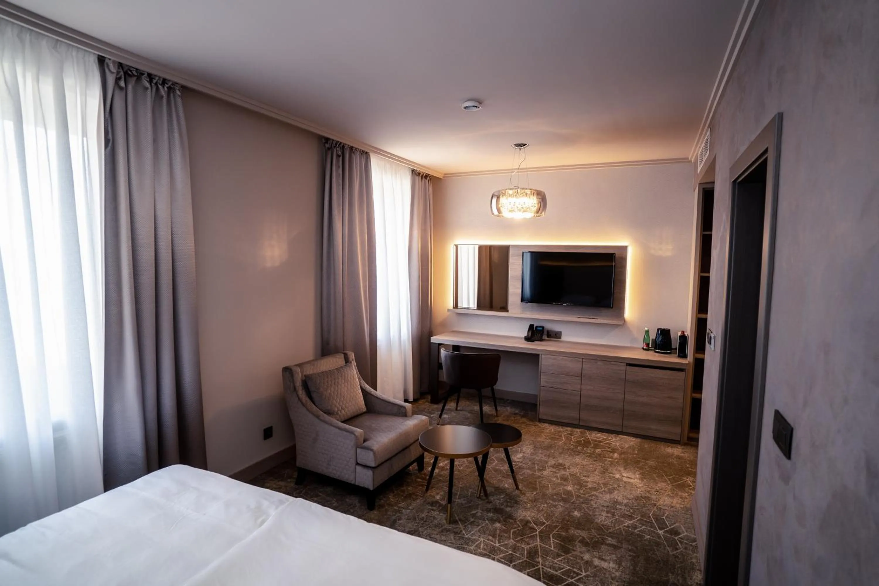 TV and multimedia, Bed in HOTEL EUROPA